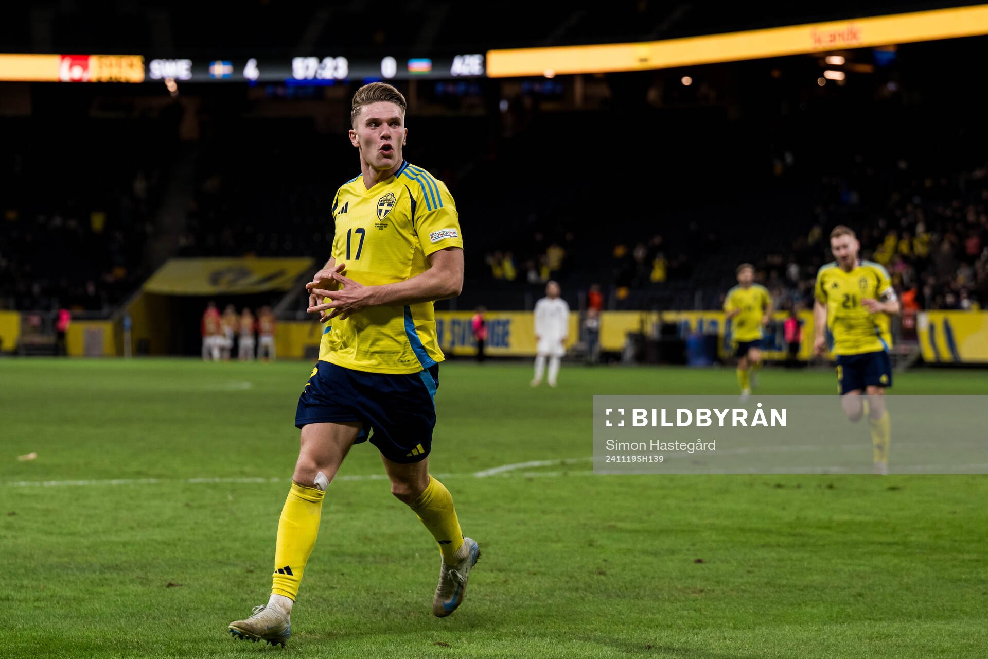 Viktor Gyökeres of Sweden celebrates the 5-0 goal