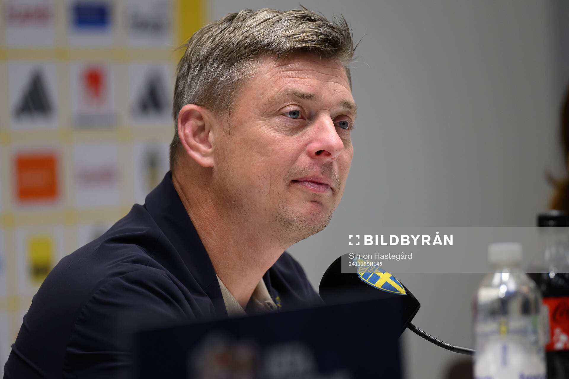 Head coach Jon Dahl Tomasson of Sweden