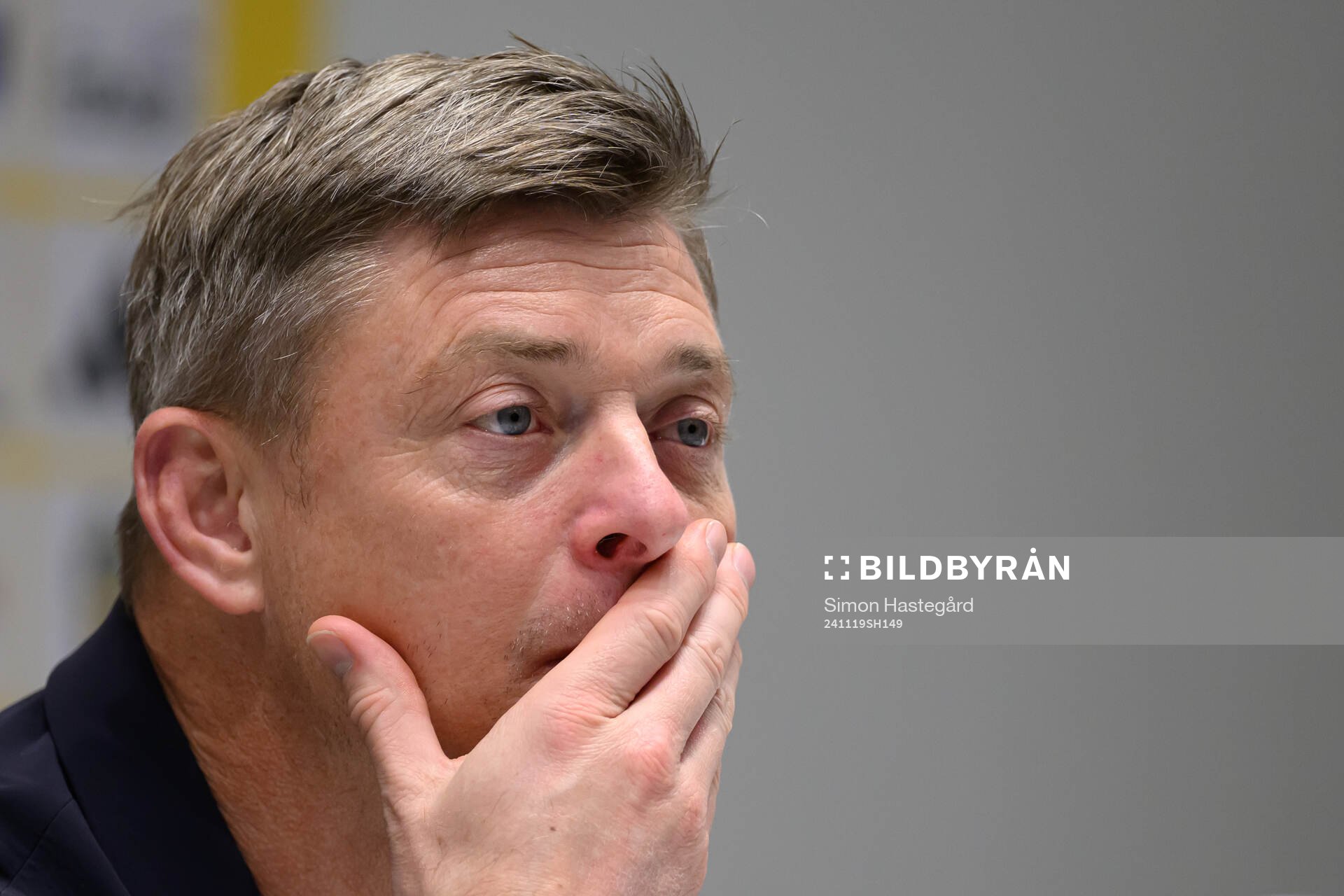 Head coach Jon Dahl Tomasson of Sweden