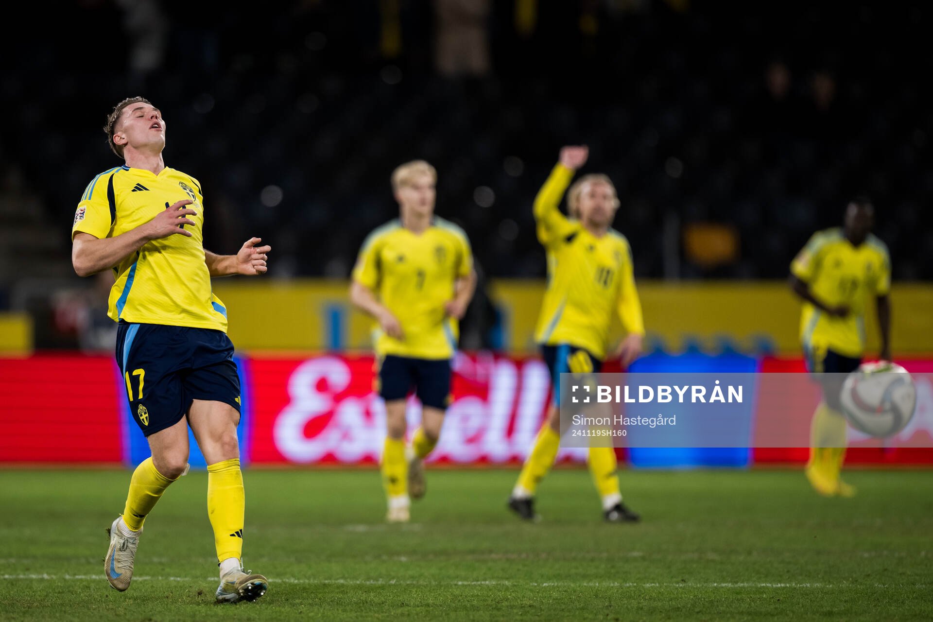 Viktor Gyökeres of Sweden looks dejected