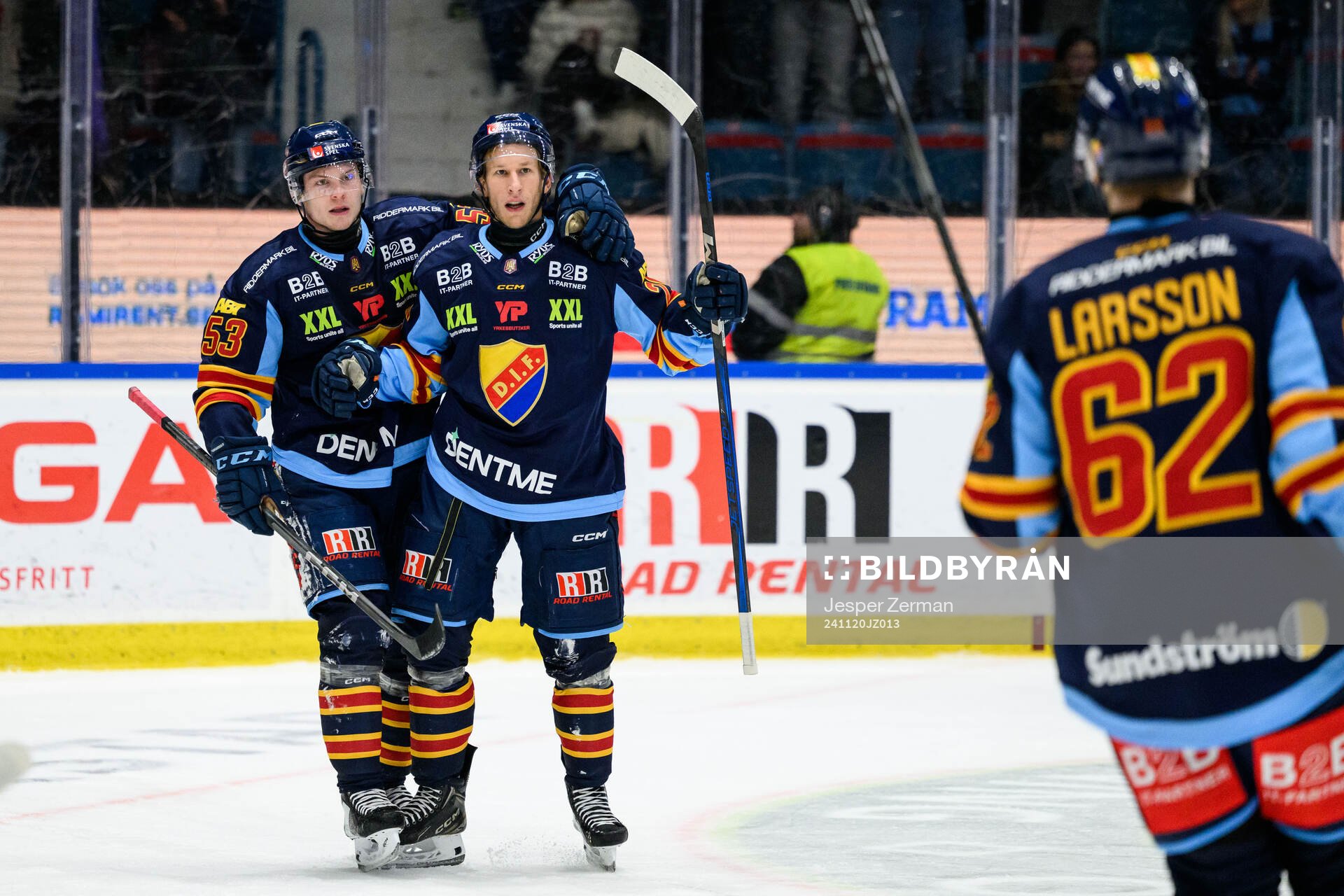 Djurgårdens Fredric Weigel jublar