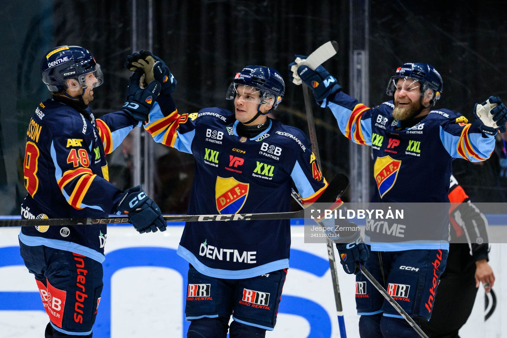 Djurgårdens Dick Axelsson jublar