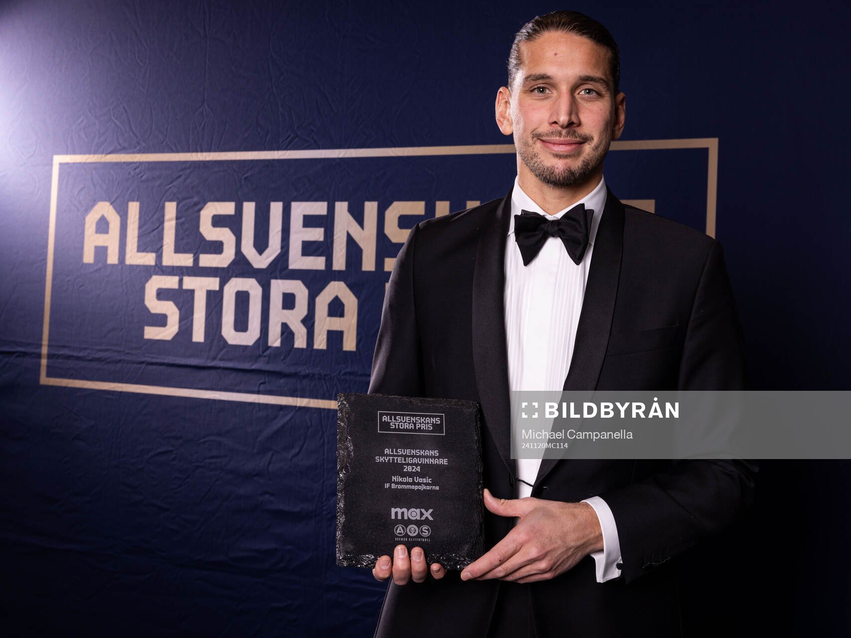 Brommapojkarnas Nikola Vasic tilldelas pris för årets