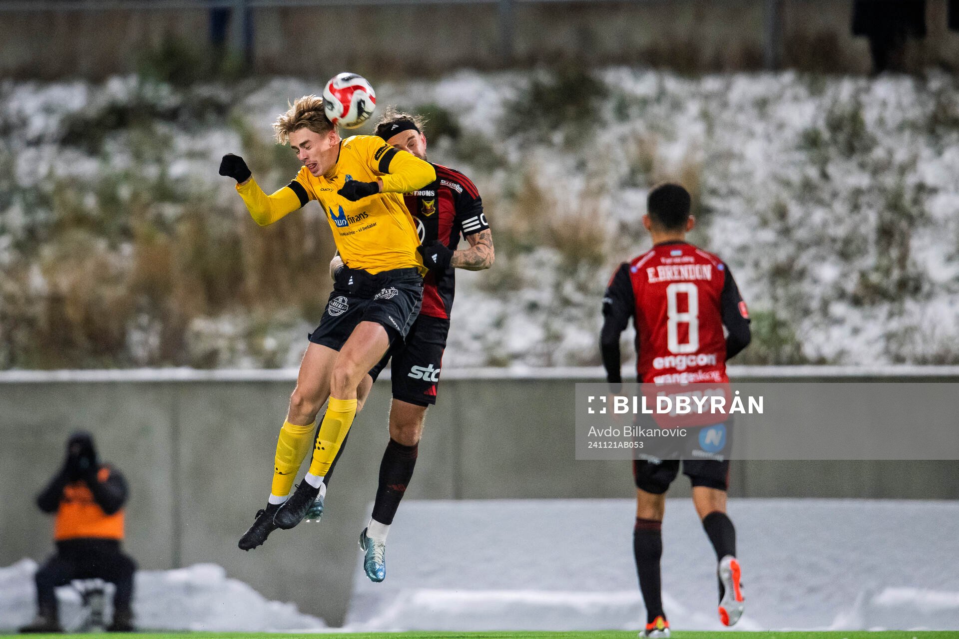 Lunds BKs William Thellsson mot  Östersunds Ali Suljic