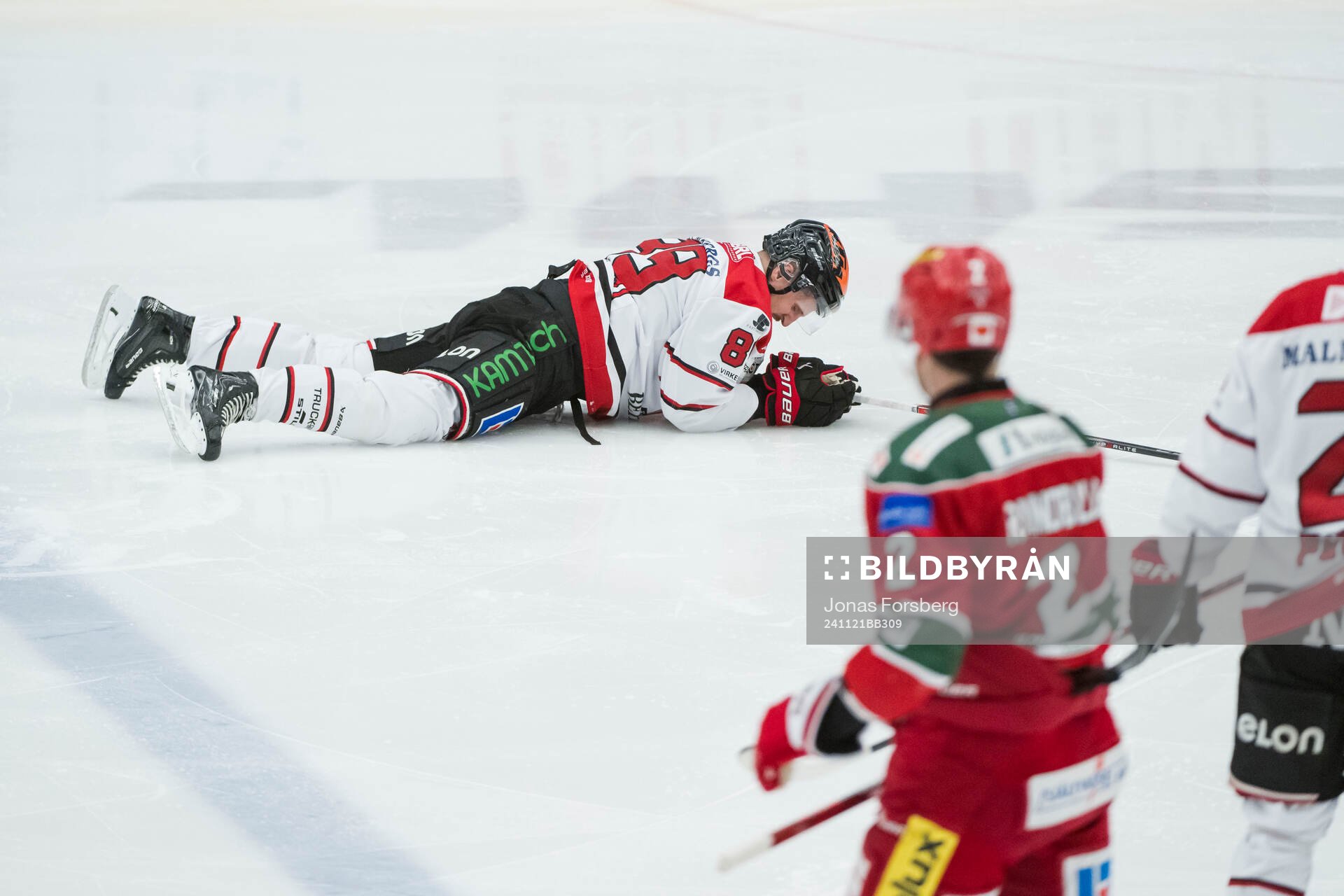 Örebros Patrik Karlkvist skadad