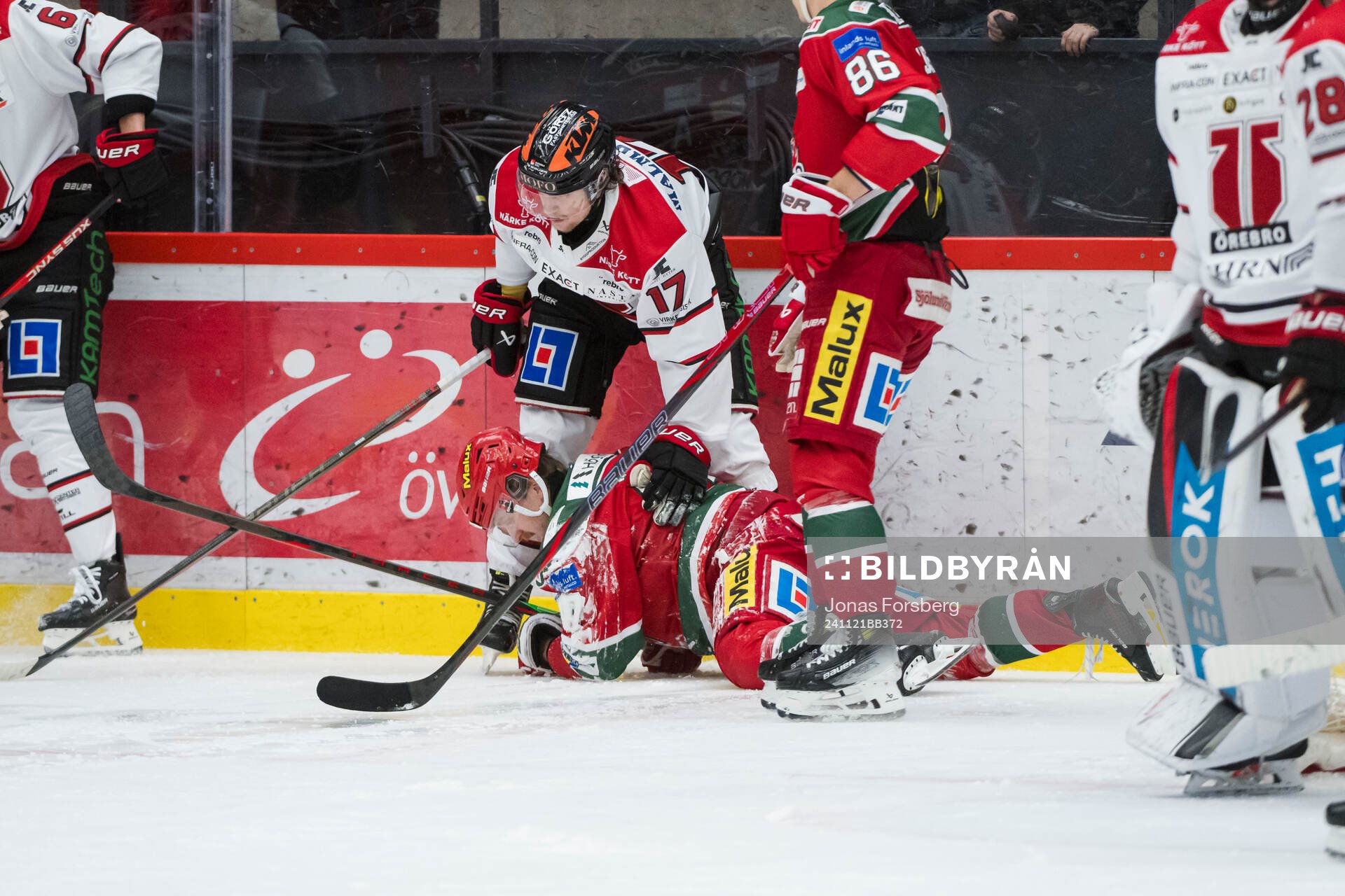 Modos Riley Woods och Örebros William Wikman