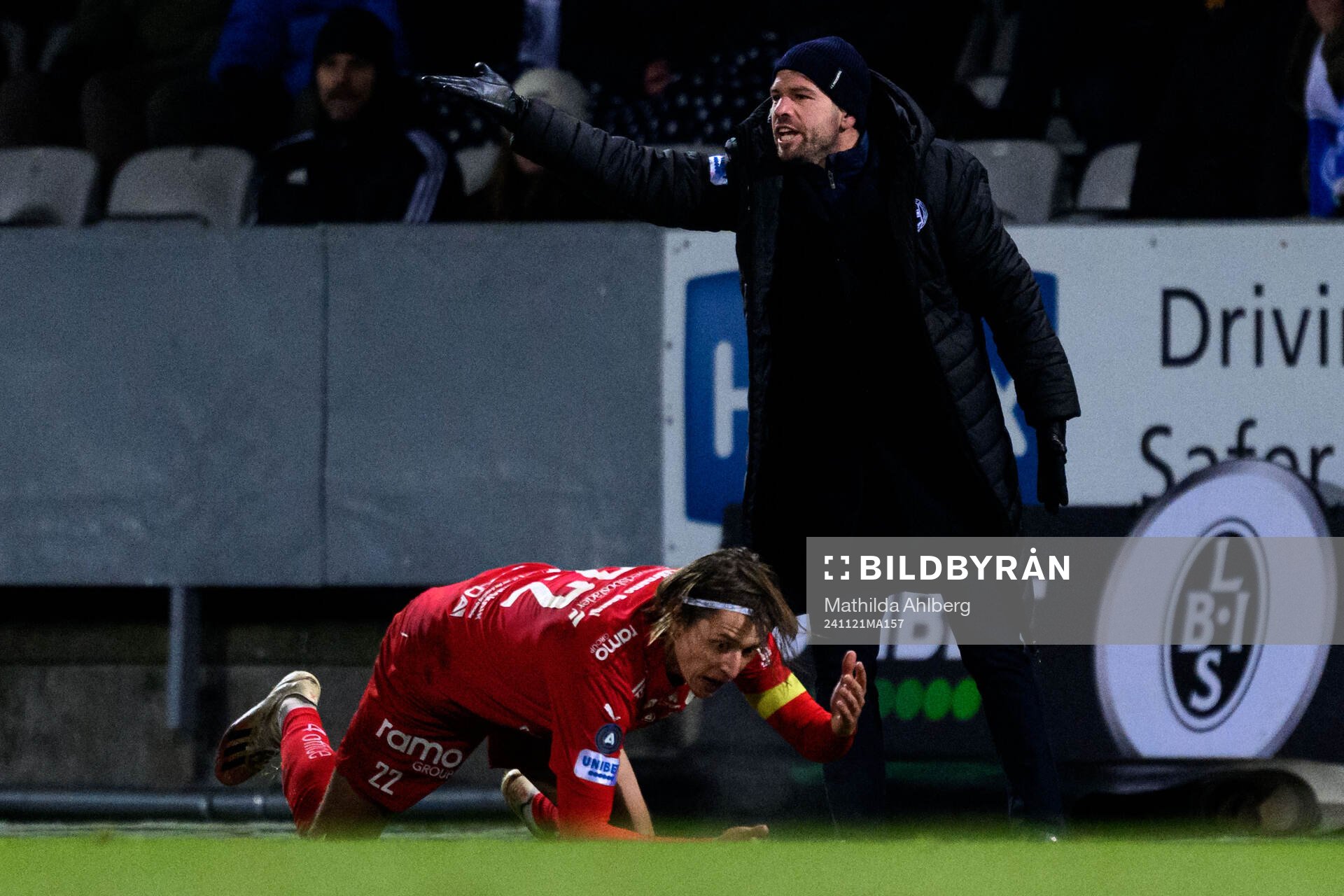 Värnamos Simon Thern och tränare Ferran Sibila