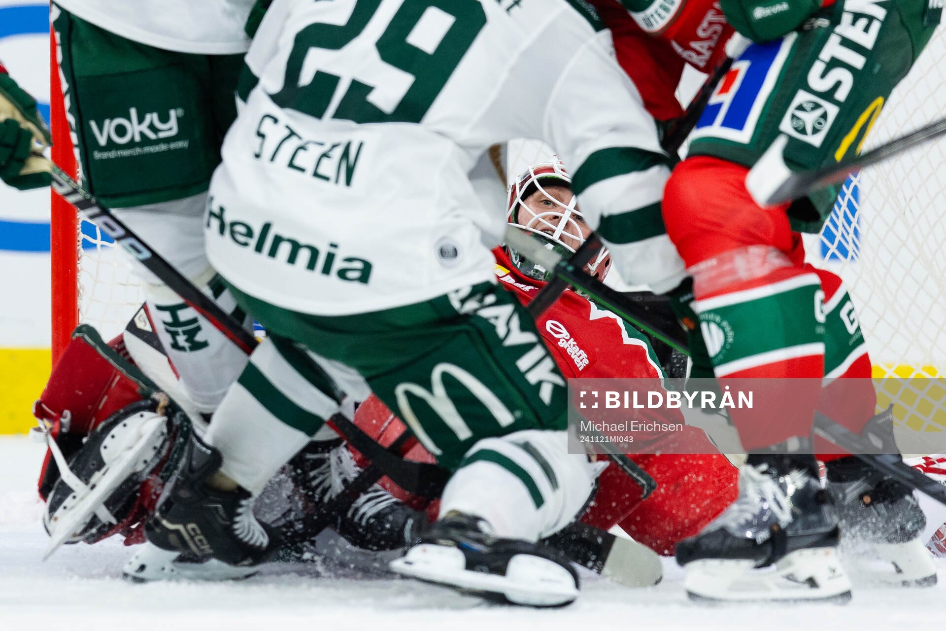 Färjestads Oskar Steen kvitterar till 2-2 på Frölundas