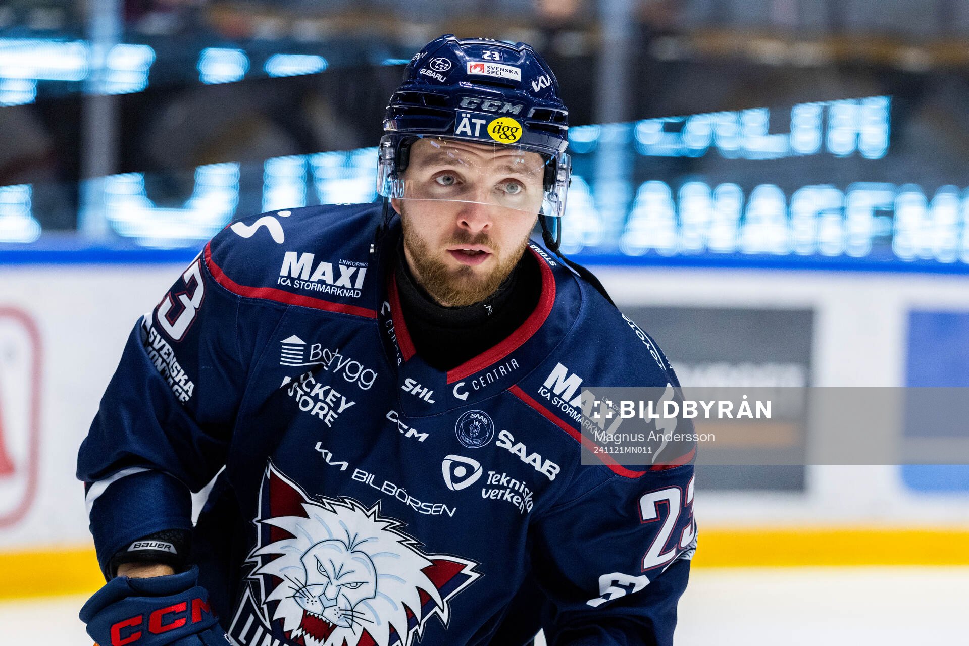 Linköpings Robin Kovacs på uppvärmningen
