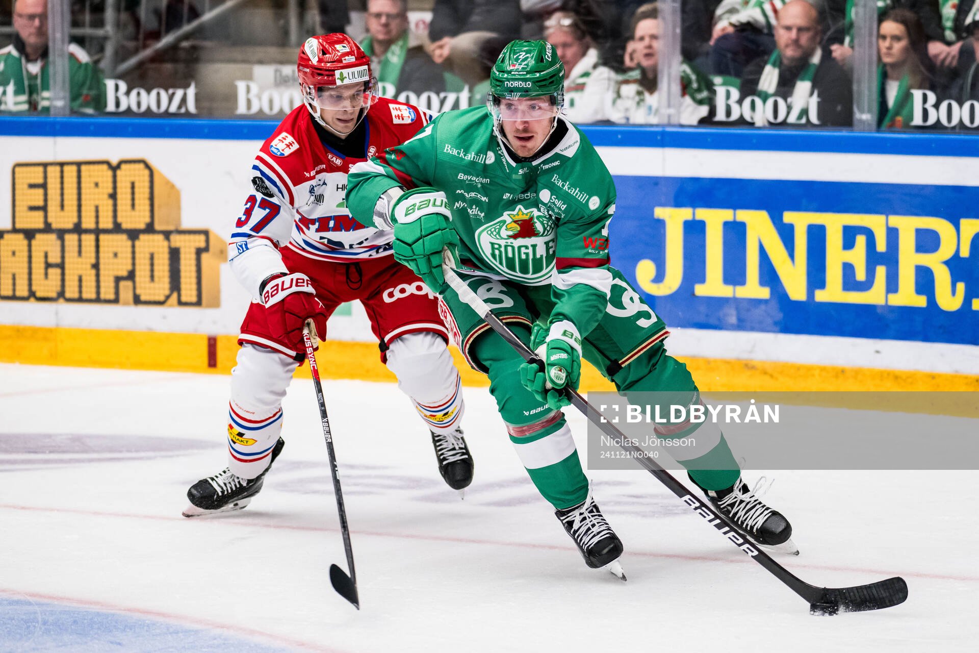 Timrås Kristian Näkyvä och Rögles Carter Ashton