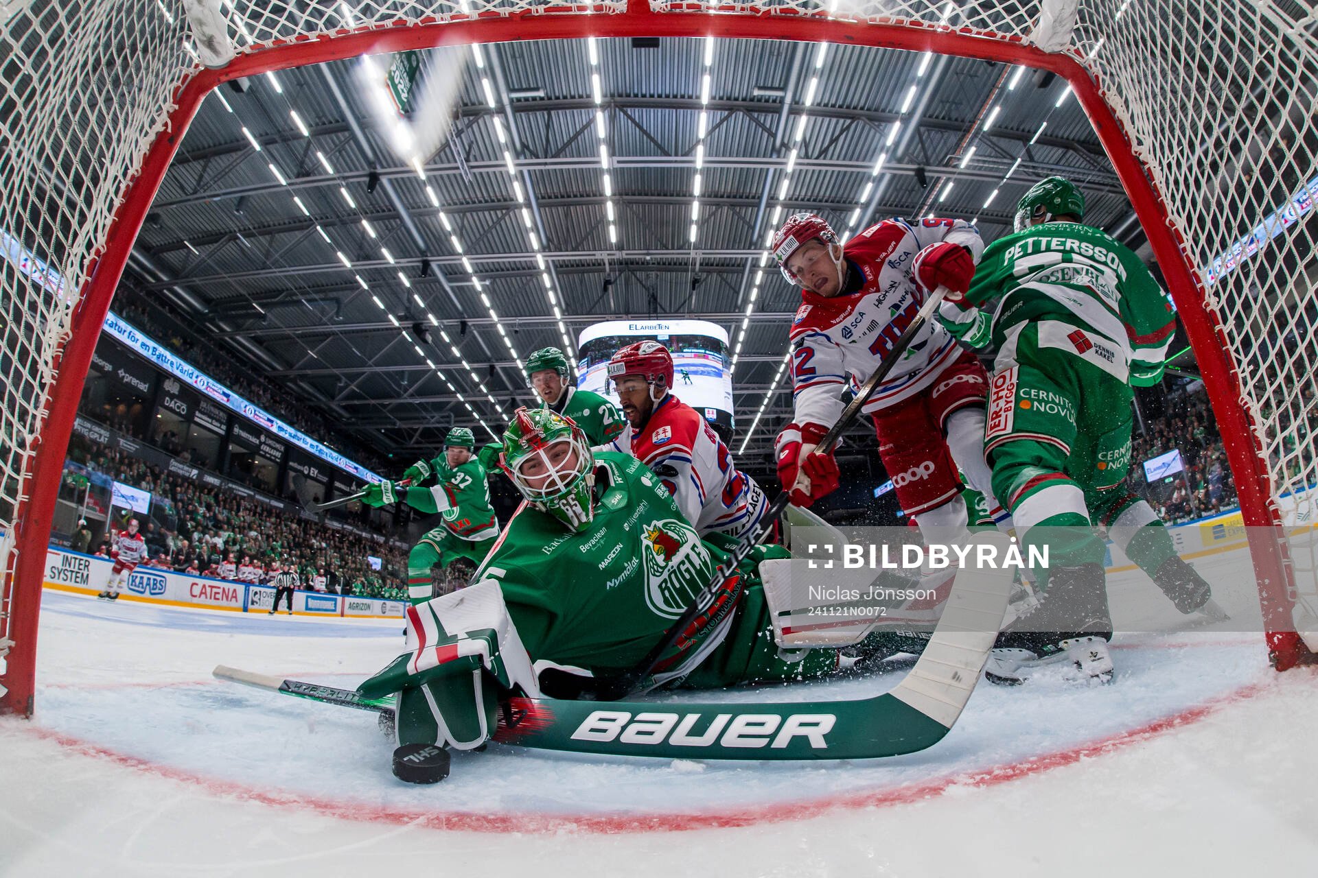 Rögles målvakt Christoffer Rifalk och Timrås Jeremy