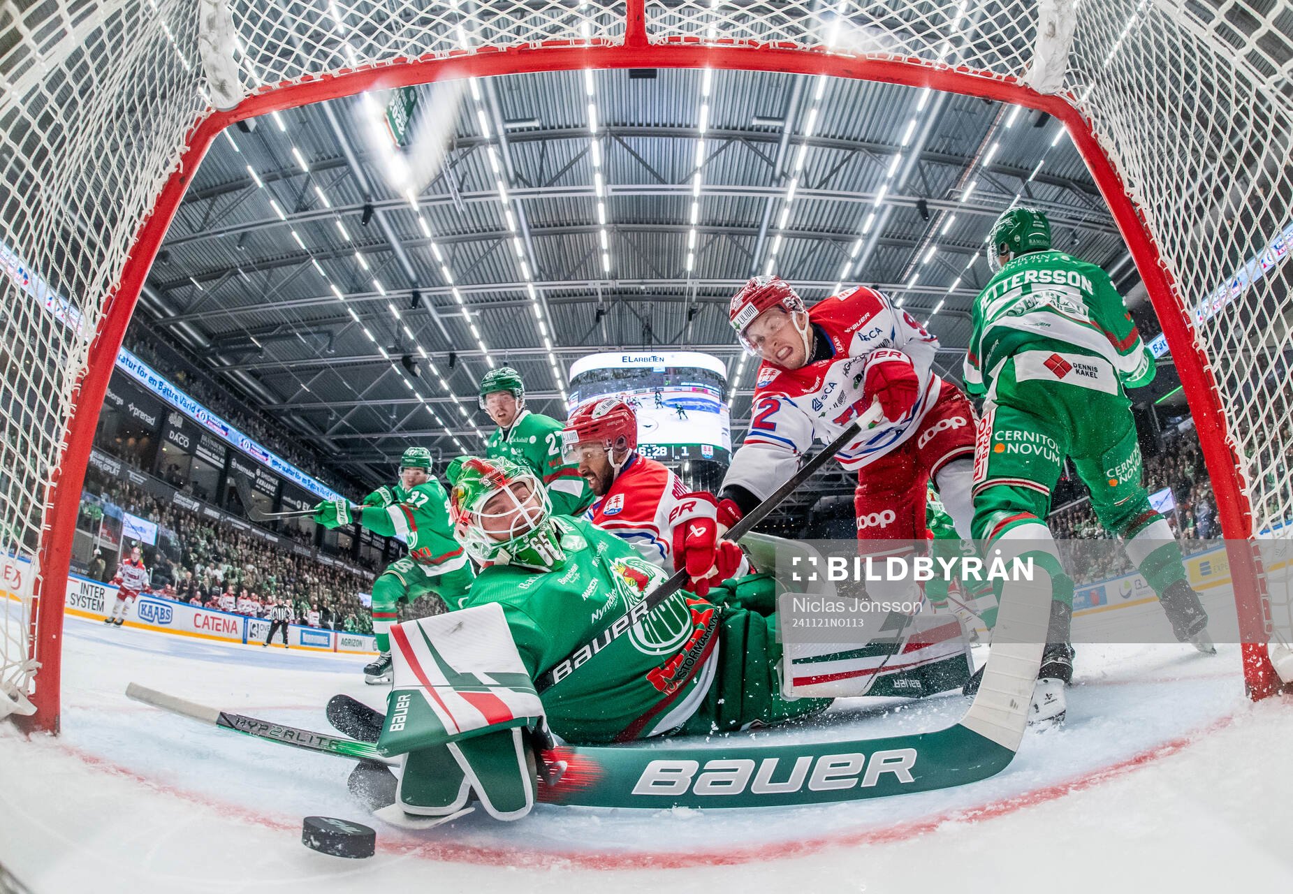 Rögles målvakt Christoffer Rifalk och Timrås Jeremy