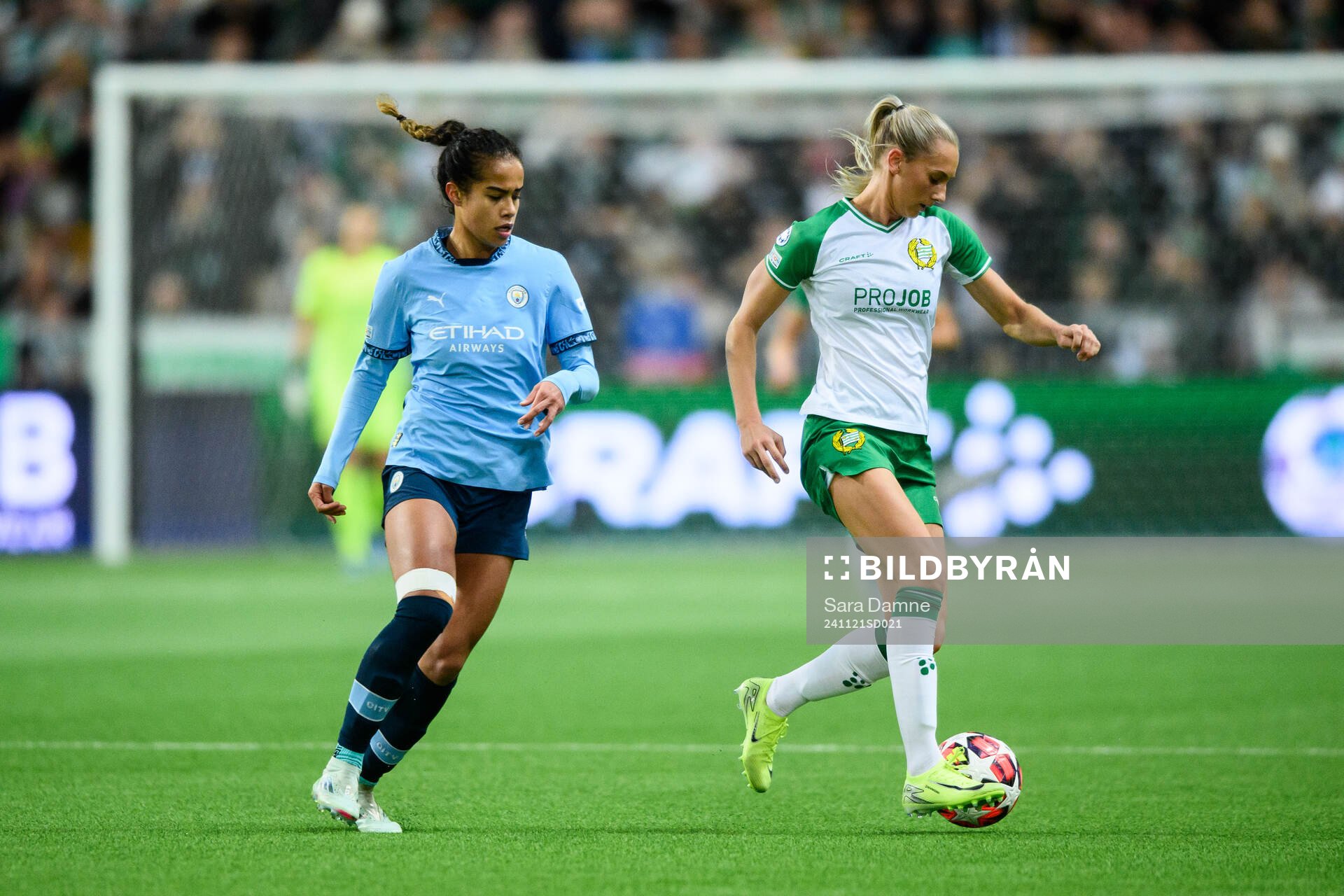 Mary Fowler of Manchester City and Ellen Wangerheim of