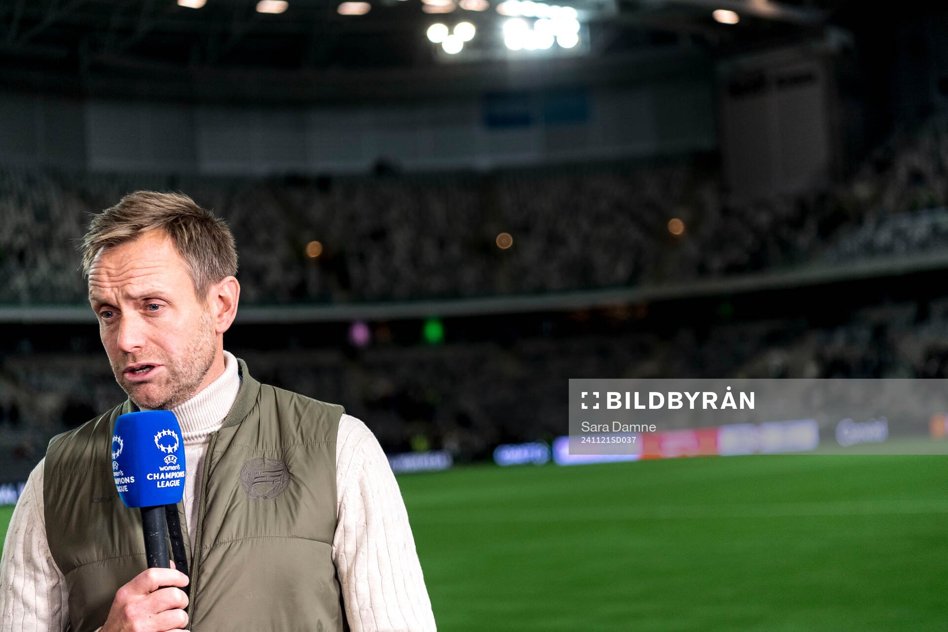 Head coach Martin Sjögren of Hammarby is being interviewed