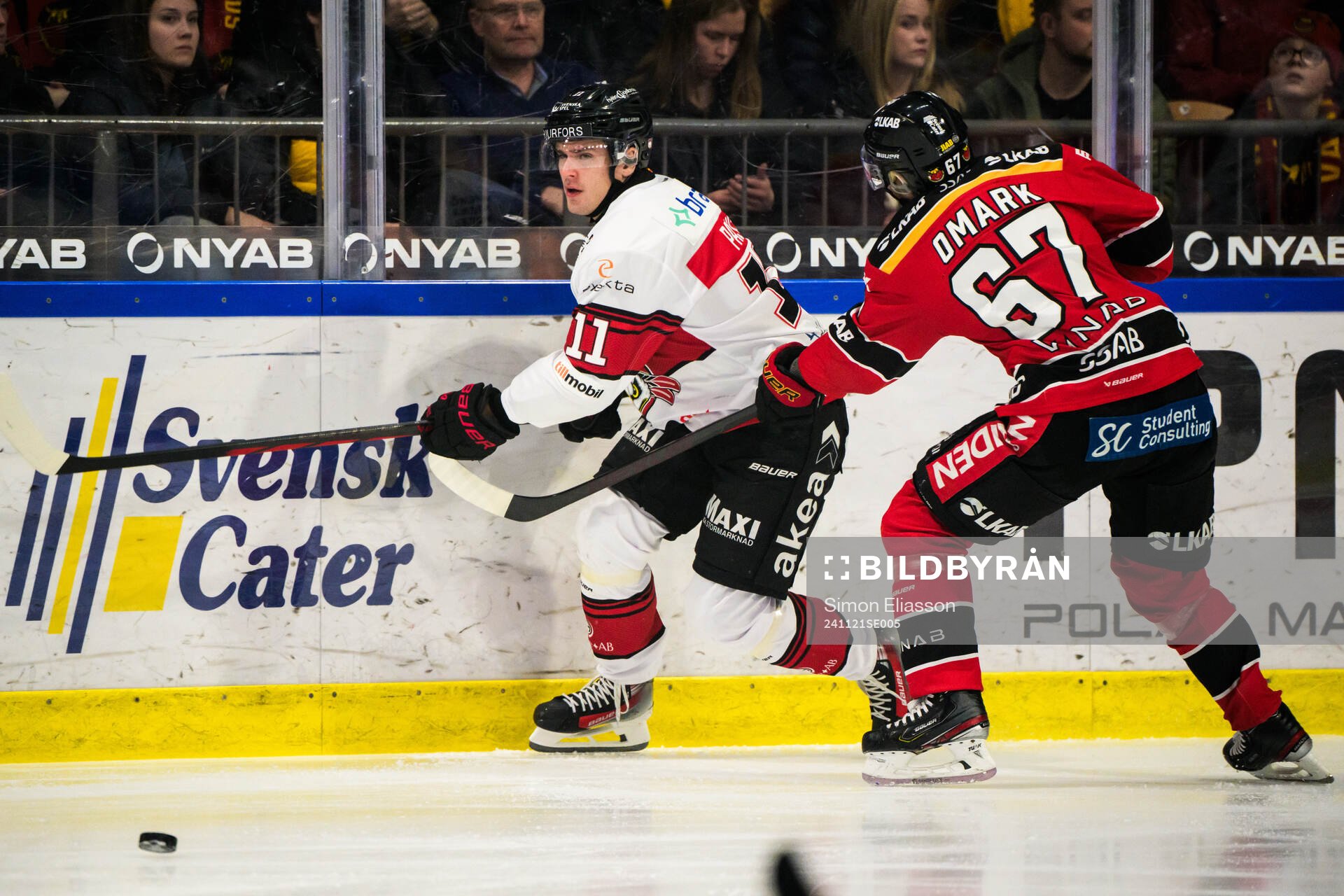Malmö Redhawks Nikola Pasic och Luleås Linus Omark