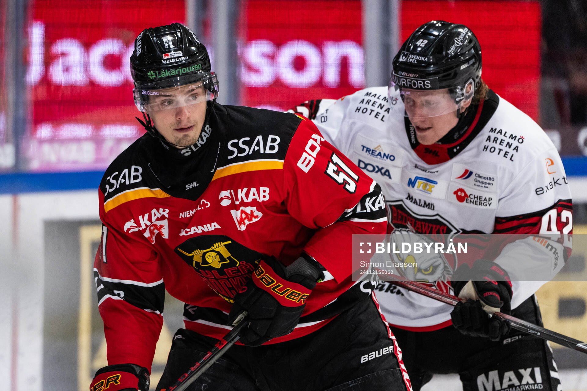 Luleås Markus Nurmi och Malmö Redhawks Robin Salo