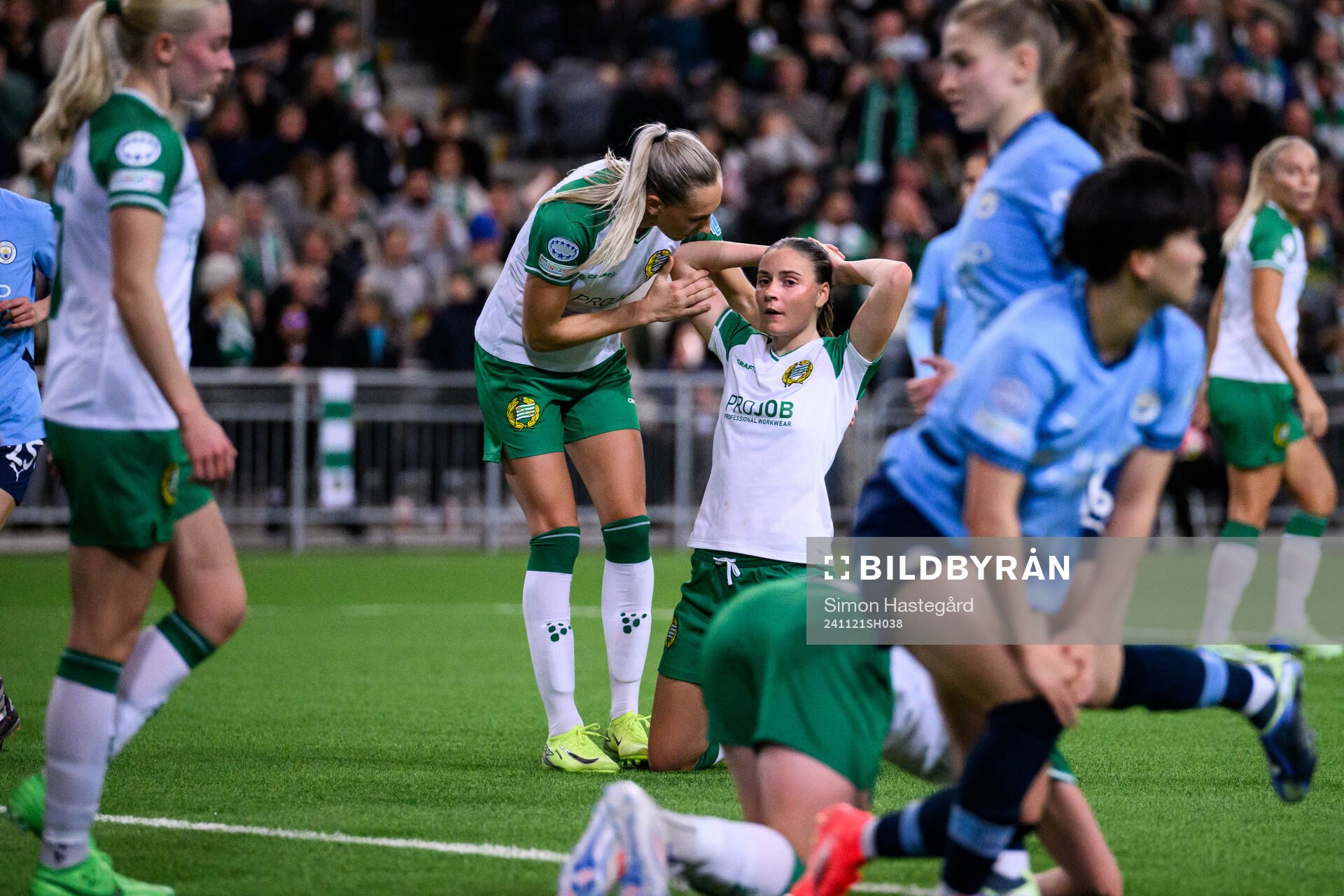 Ellen Wangerheim and Smilla Vallotto of Hammarby look