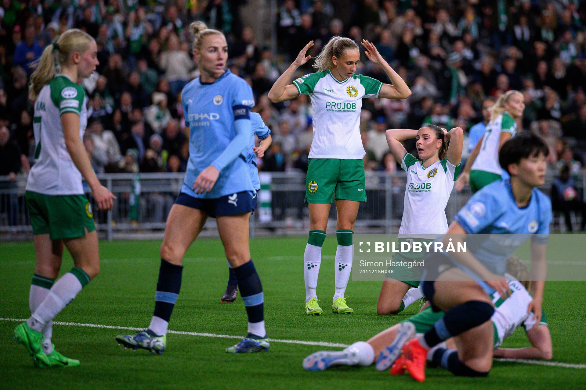 Ellen Wangerheim and Smilla Vallotto of Hammarby look