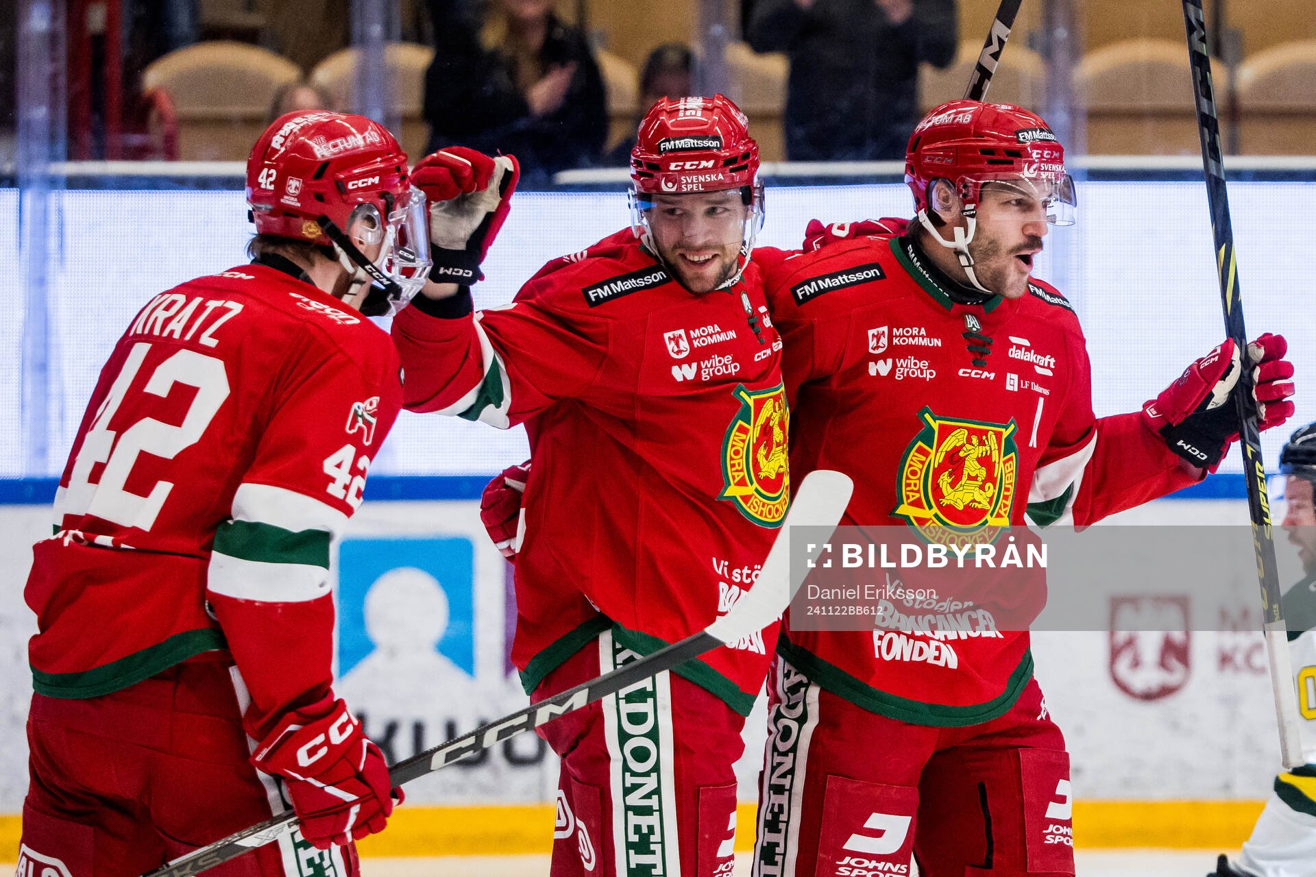 Moras Johan Persson jublar