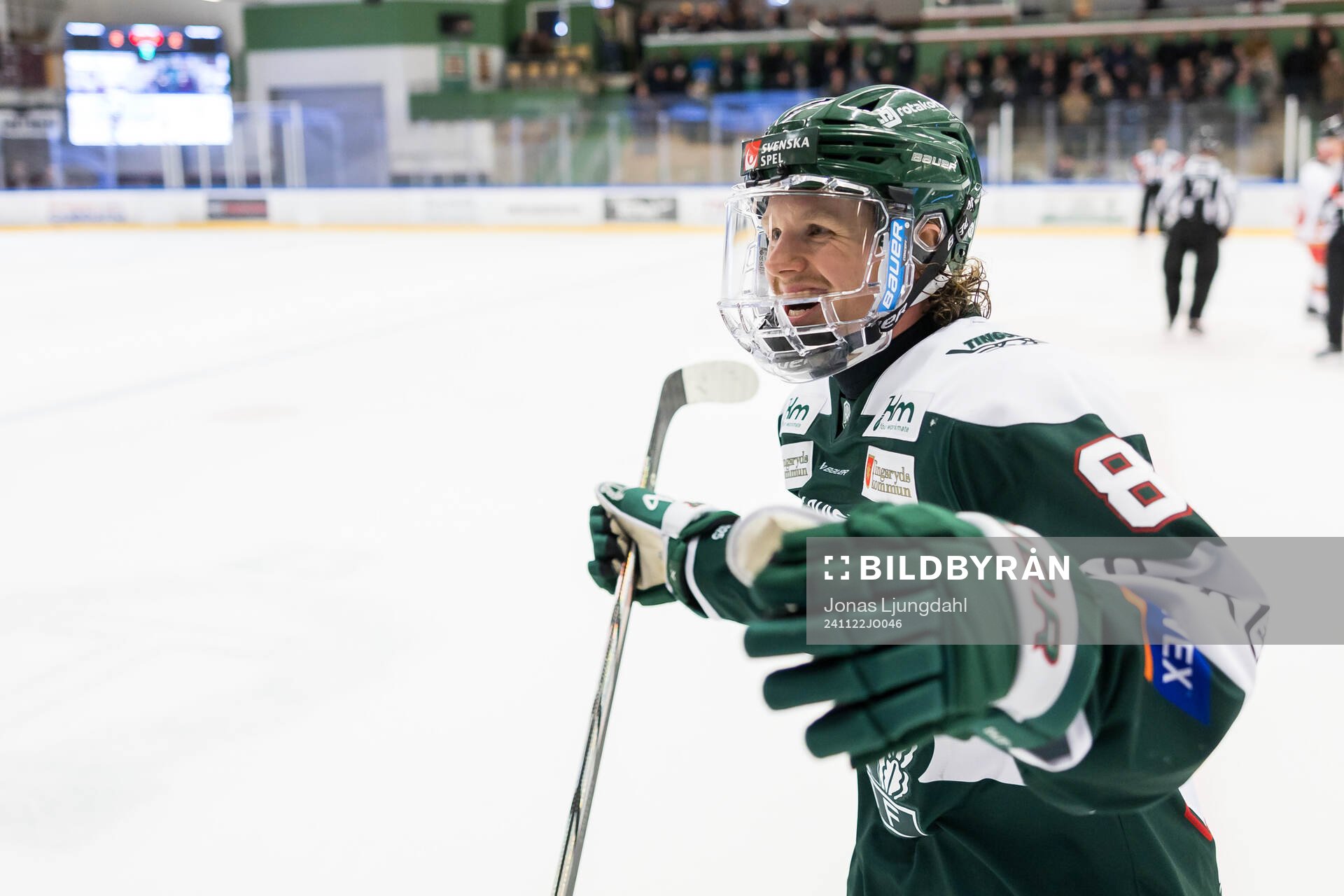 Tingsryds Linus Hedman jublar