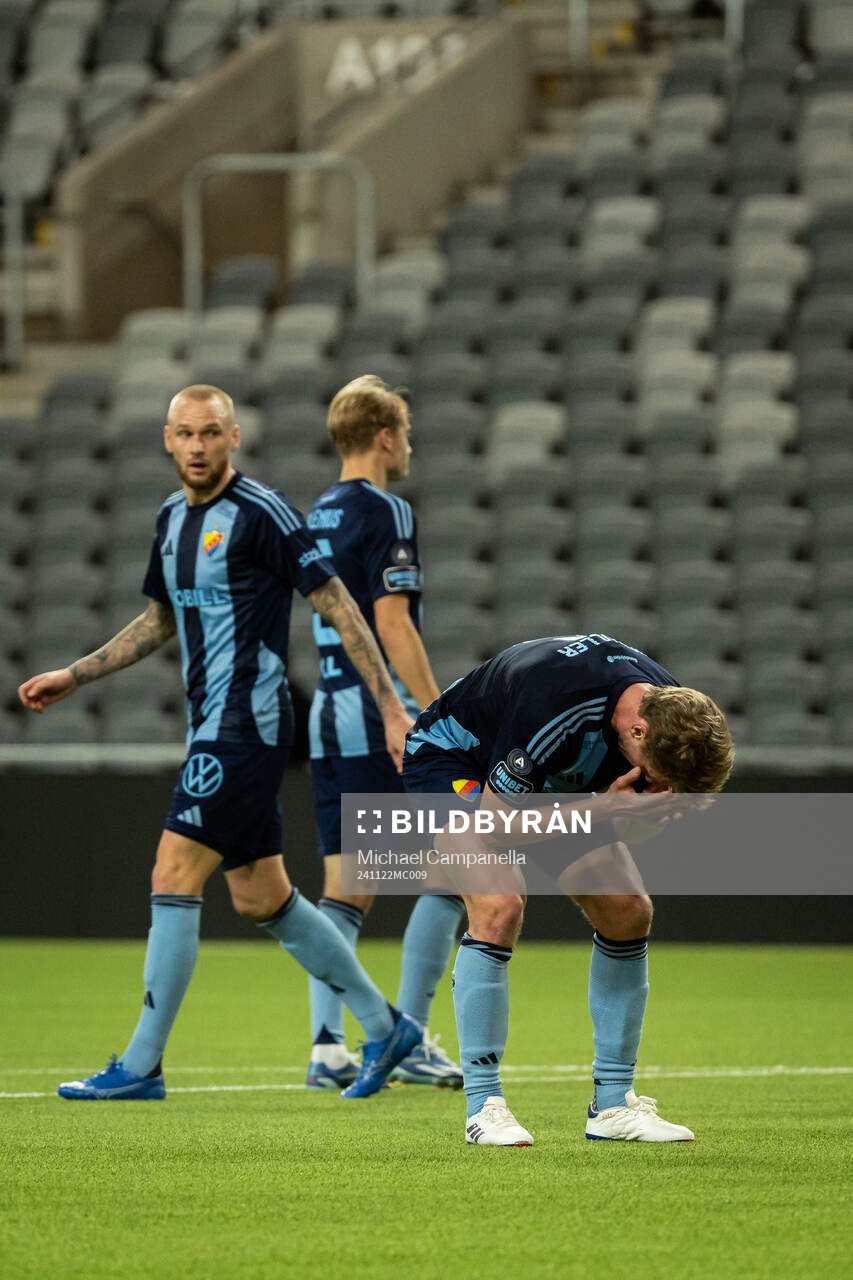 Djurgårdens Rasmus Schüller deppar
