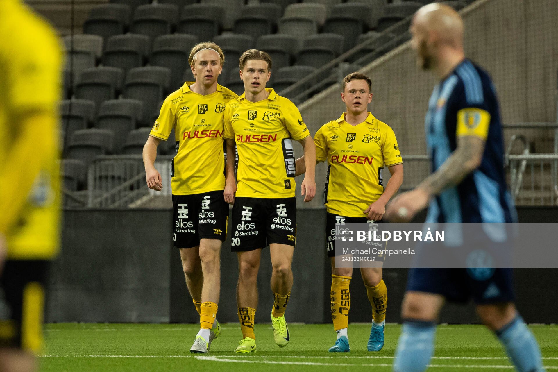 Elfsborgs Gottfrid Rapp jublar med Ludvig Richtnér och