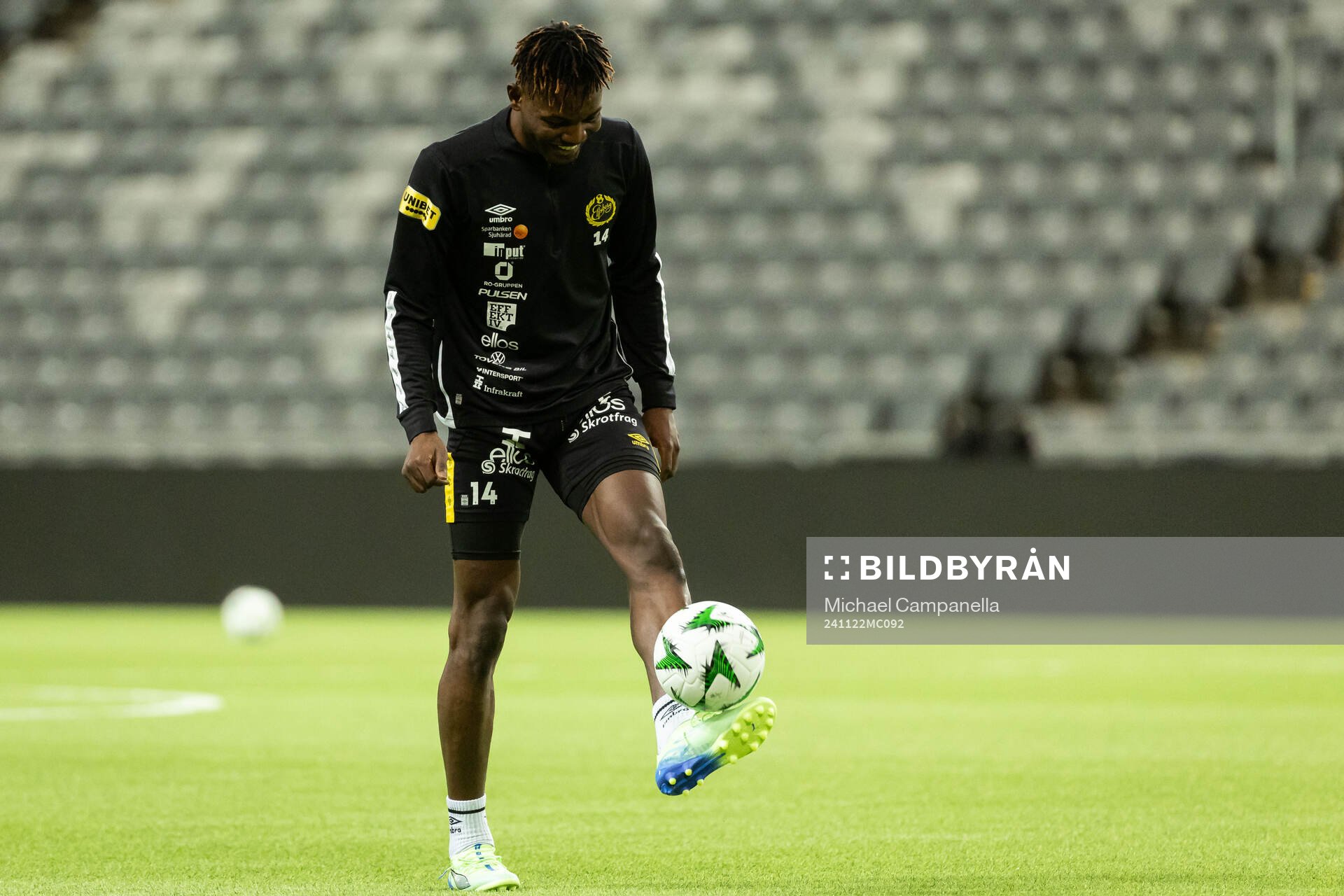Elfsborgs Jalal Abdullai innan en träningsmatch mellan