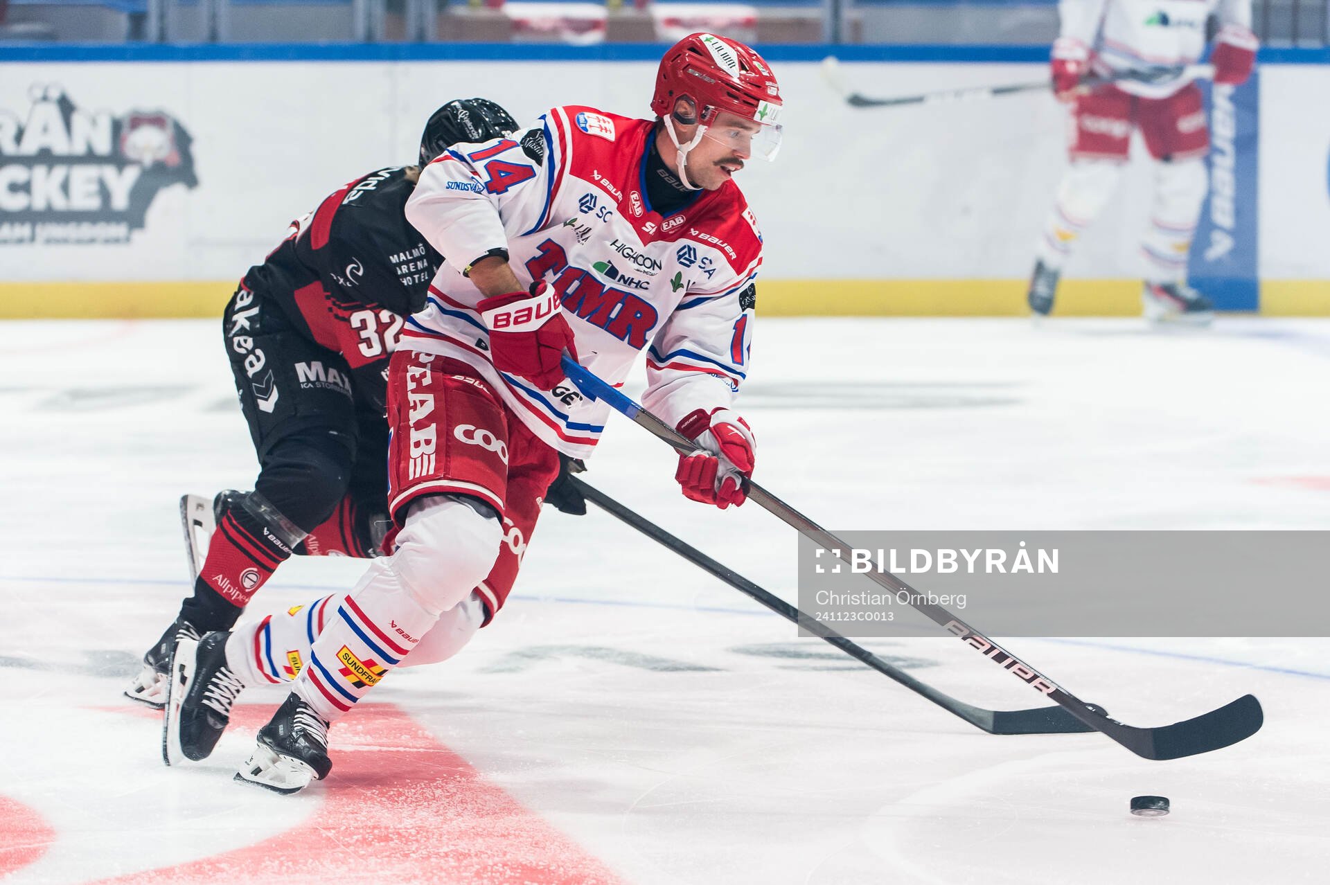 Timrås Emil Pettersson ishockeymatchen i SHL mellan Malmö