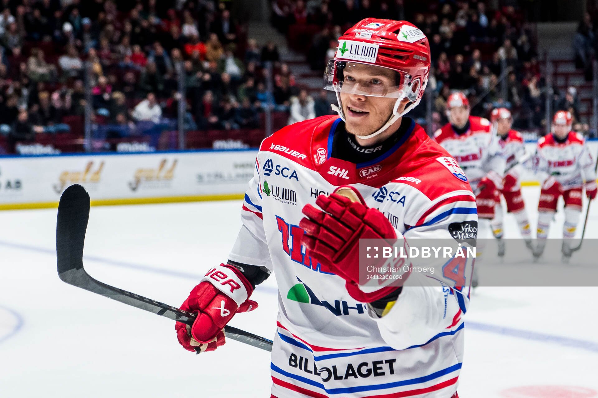 Timrås Maximilian Eisenmenger jublar