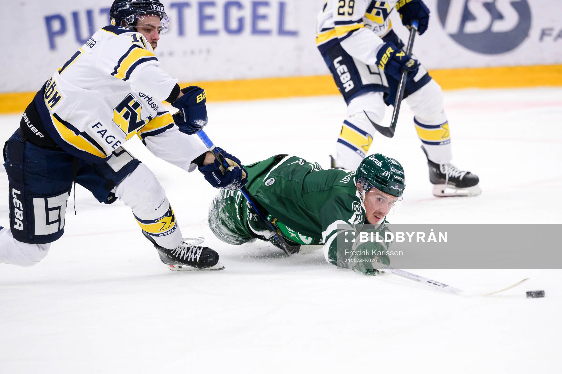 HV71s Isac Brännström och Färjestads Joakim Nygård