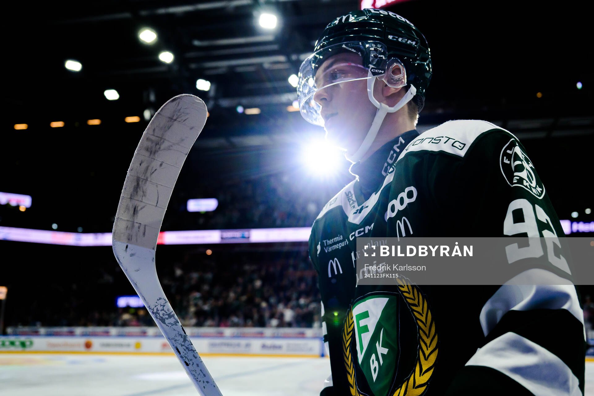 Färjestads Lucas Forsell jublar