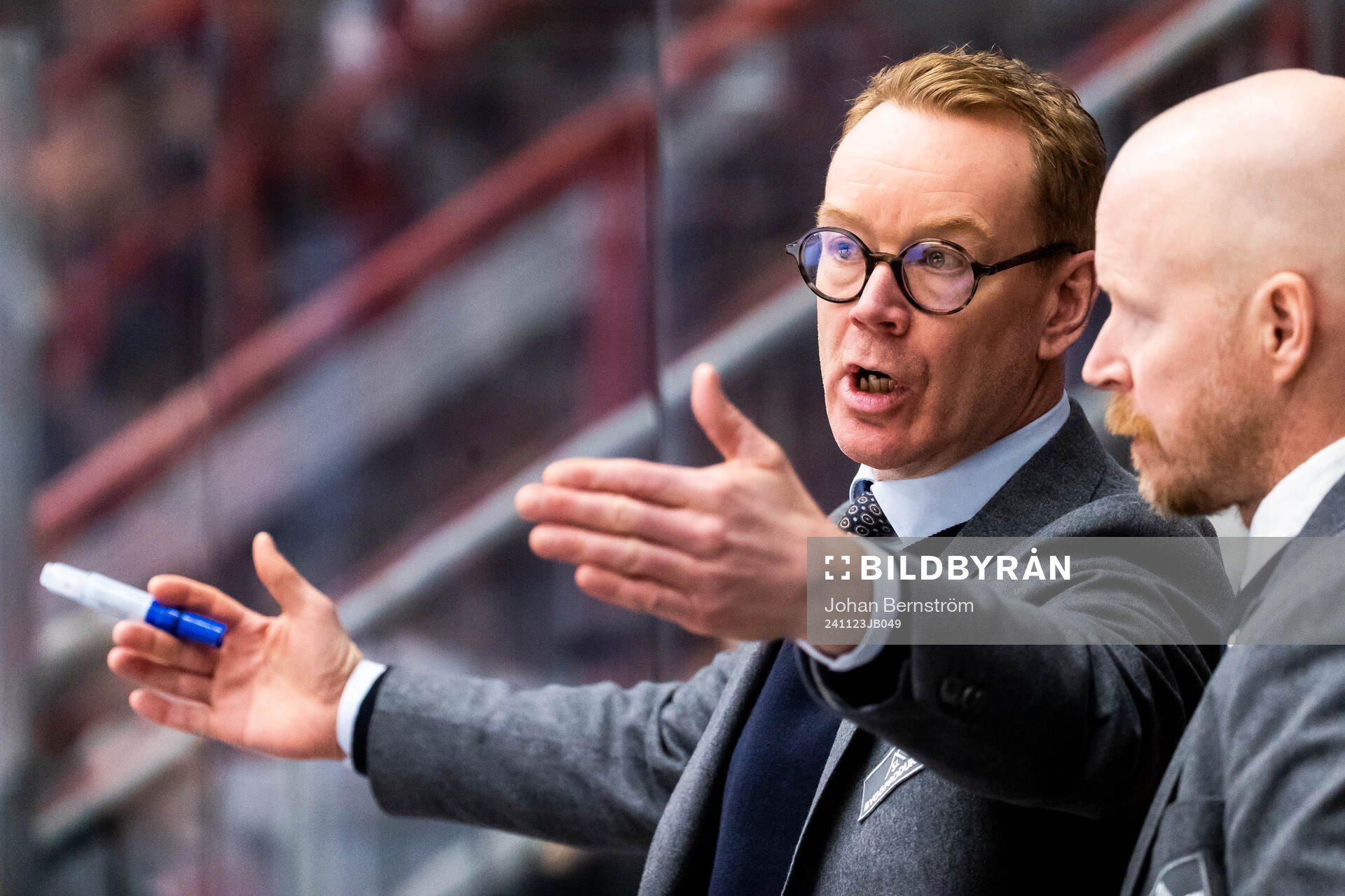Örebros tränare Niklas Eriksson och assisterande tränare