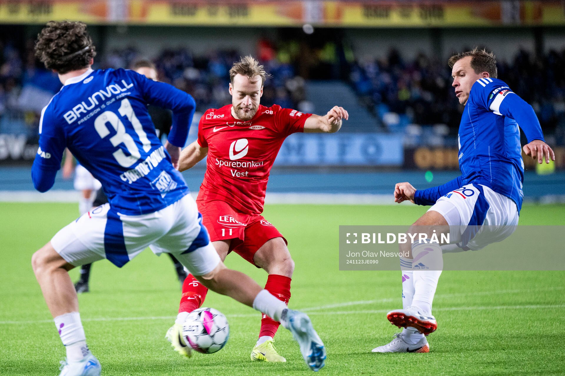 Bård Finne of Brann and Martin Bjørnbak of Molde