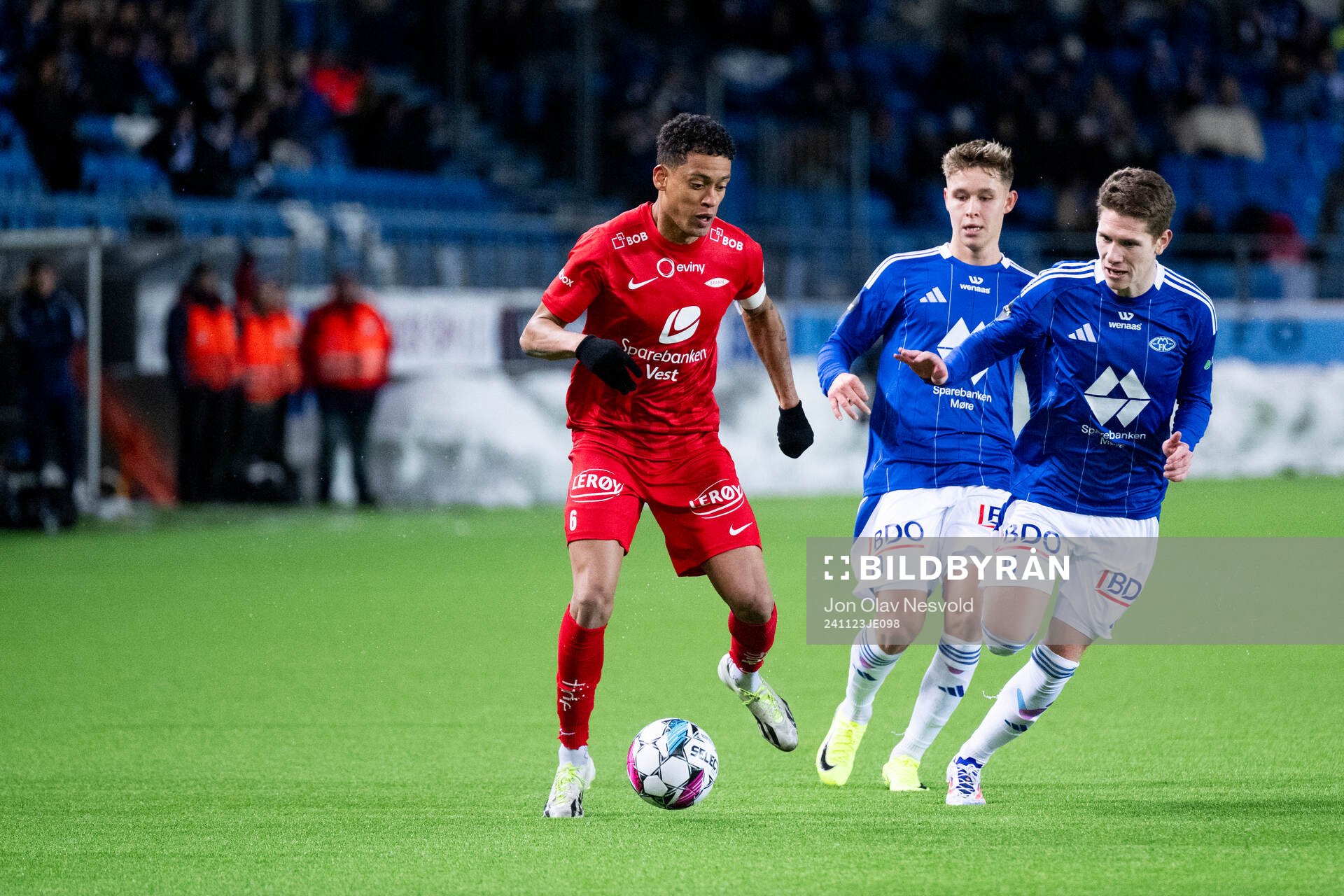 Japhet Sery Larsen of Brann, Mads Enggård of Molde and