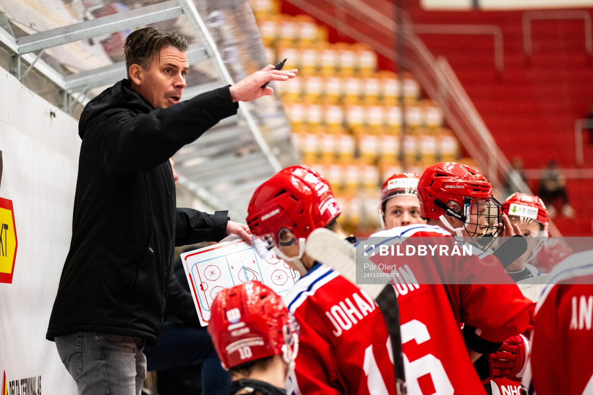 Timrås tränare Andreas Molinder