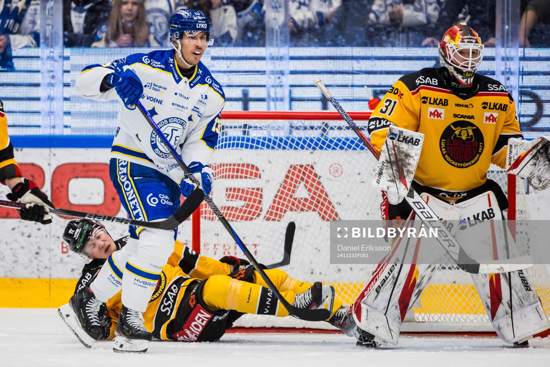 Leksands Jon Knuts och Luleås målvakt Matteus Ward