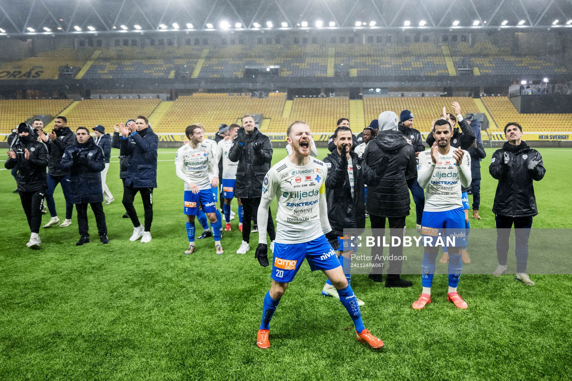 Värnamos Freddy Winsth jublar