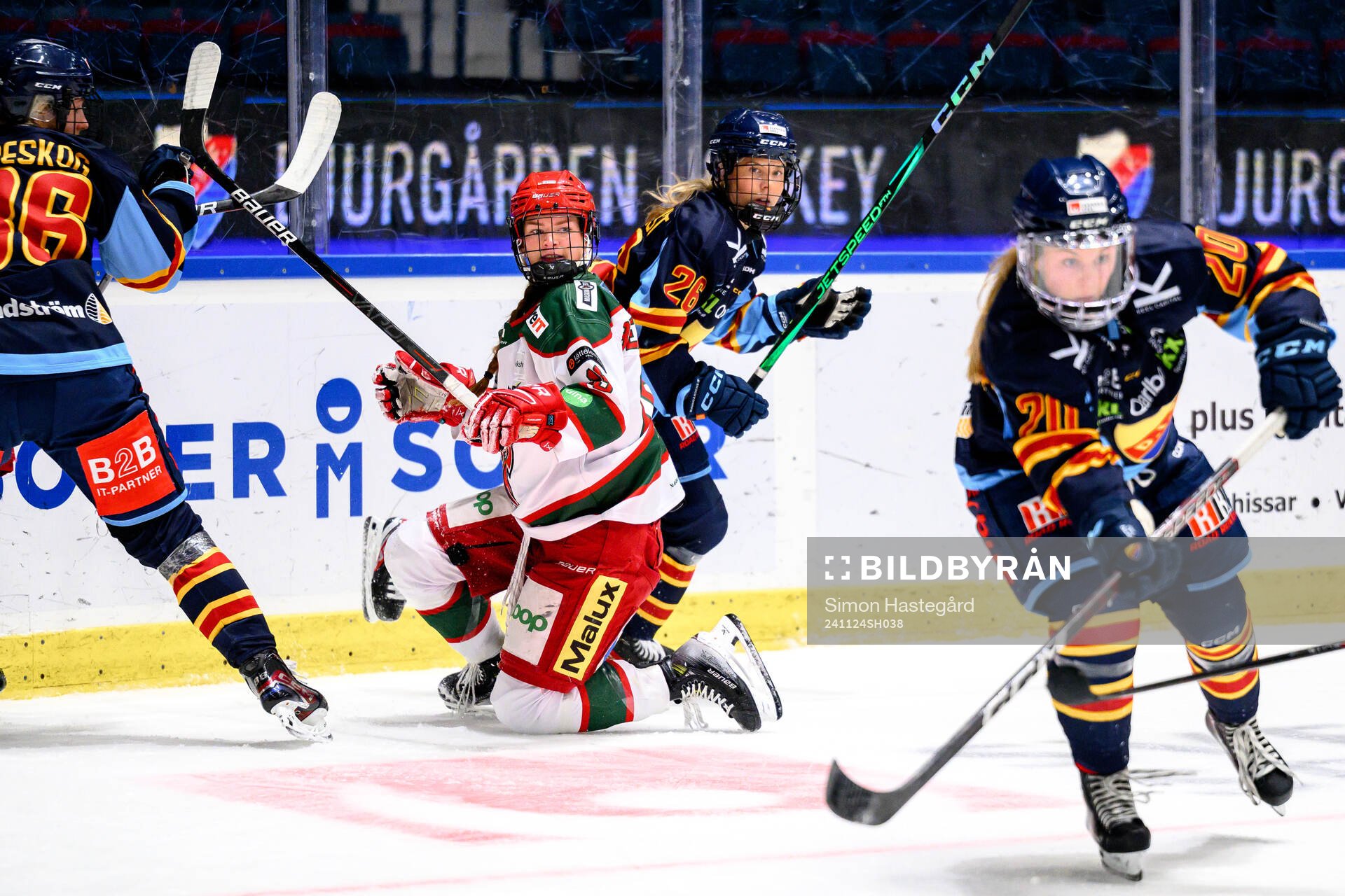 Modos Lauren Bellefontaine och Djurgårdens Alva Hellqvist