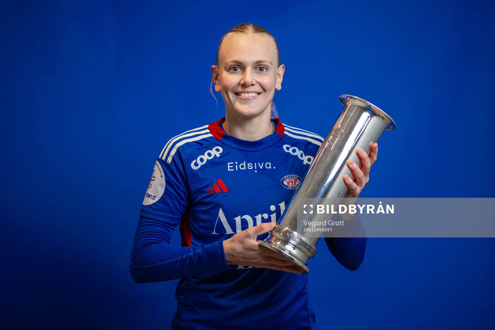 Karina Sævik of Vålerenga poses for a portrait with the