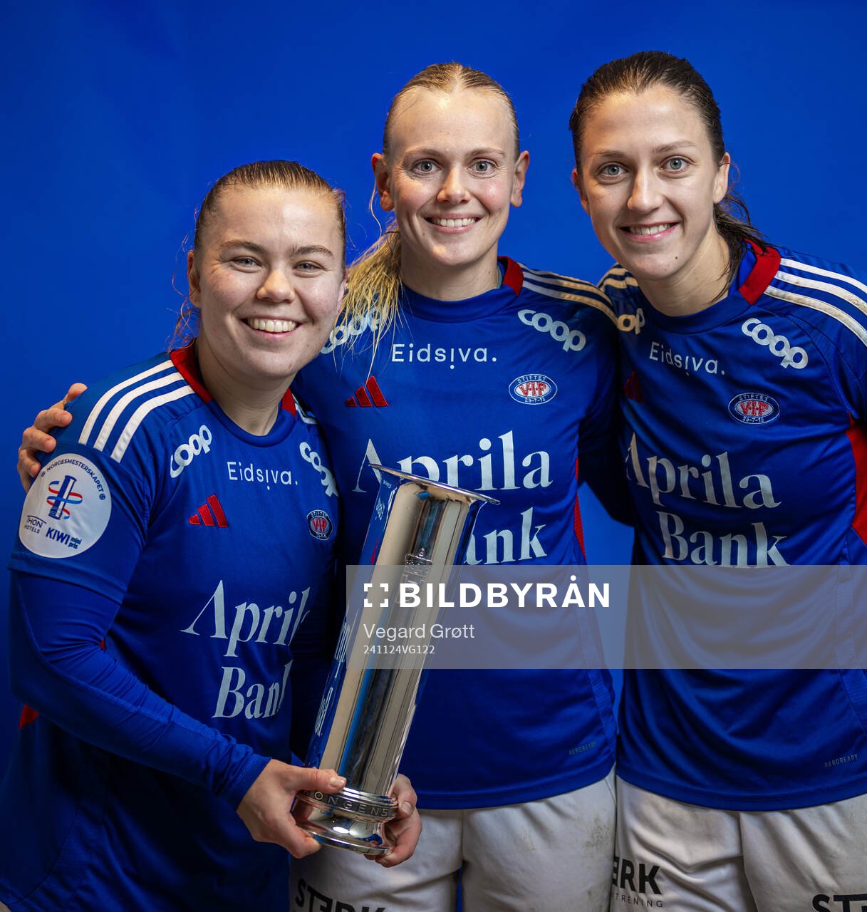Olaug Tvedten, Karina Sævik and Emma Stølen Godø of