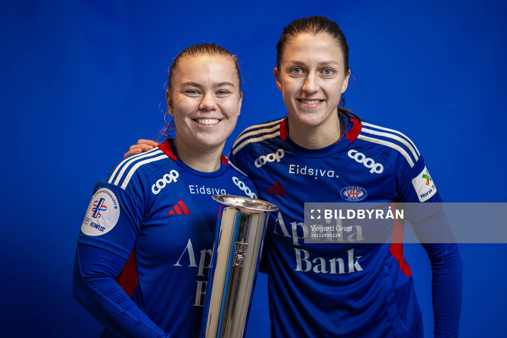 Olaug Tvedten and Emma Stølen Godø of Vålerenga pose for a portrait with the trophy after winning the women’s football cup final match between Rosenborg and Vålerenga on November 24, 2024 in Oslo.