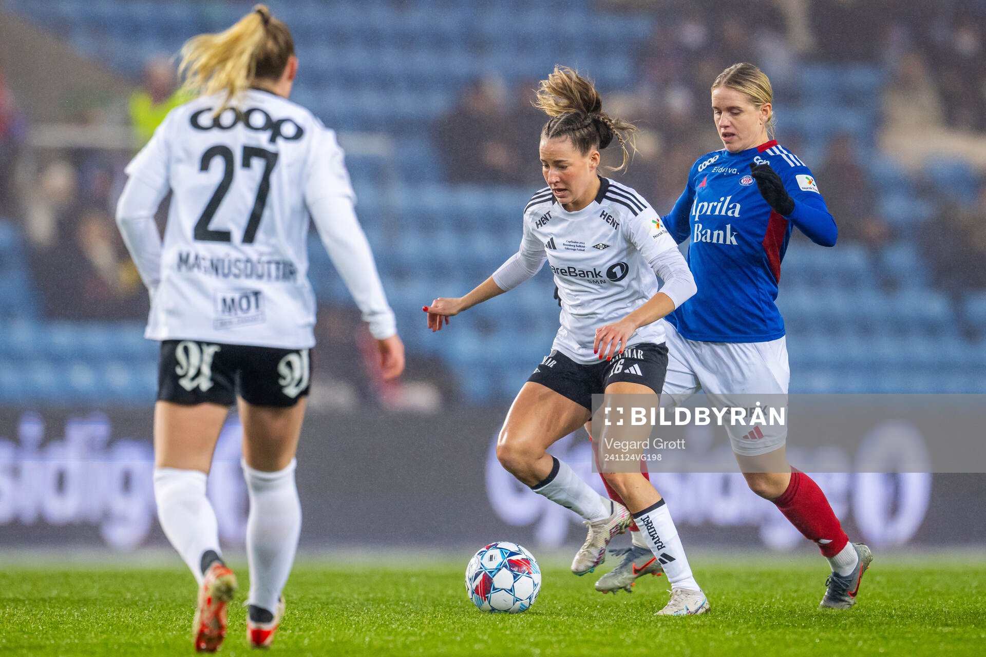 Ine Strømstad Berre of Rosenborg and Elise Hove Thorsnes
