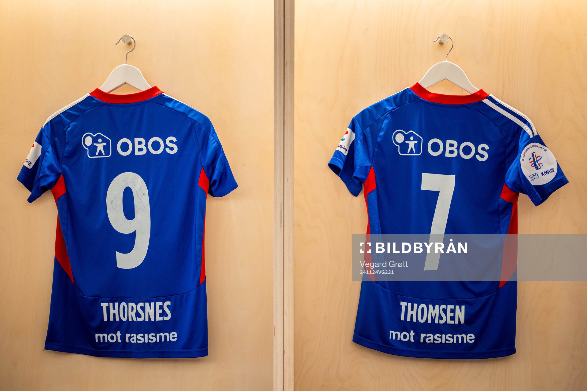 The kits of Elise Hove Thorsnes and Janni Bøgild Thomsen