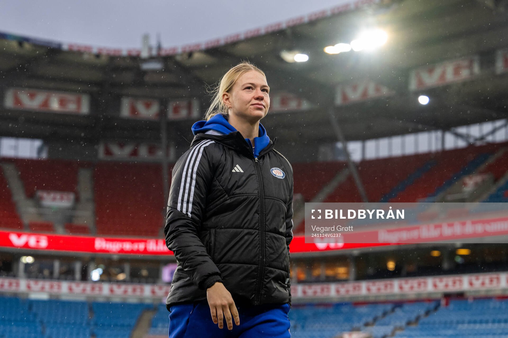 Goalkeeper Jalen Justine Tompkins of Vålerenga