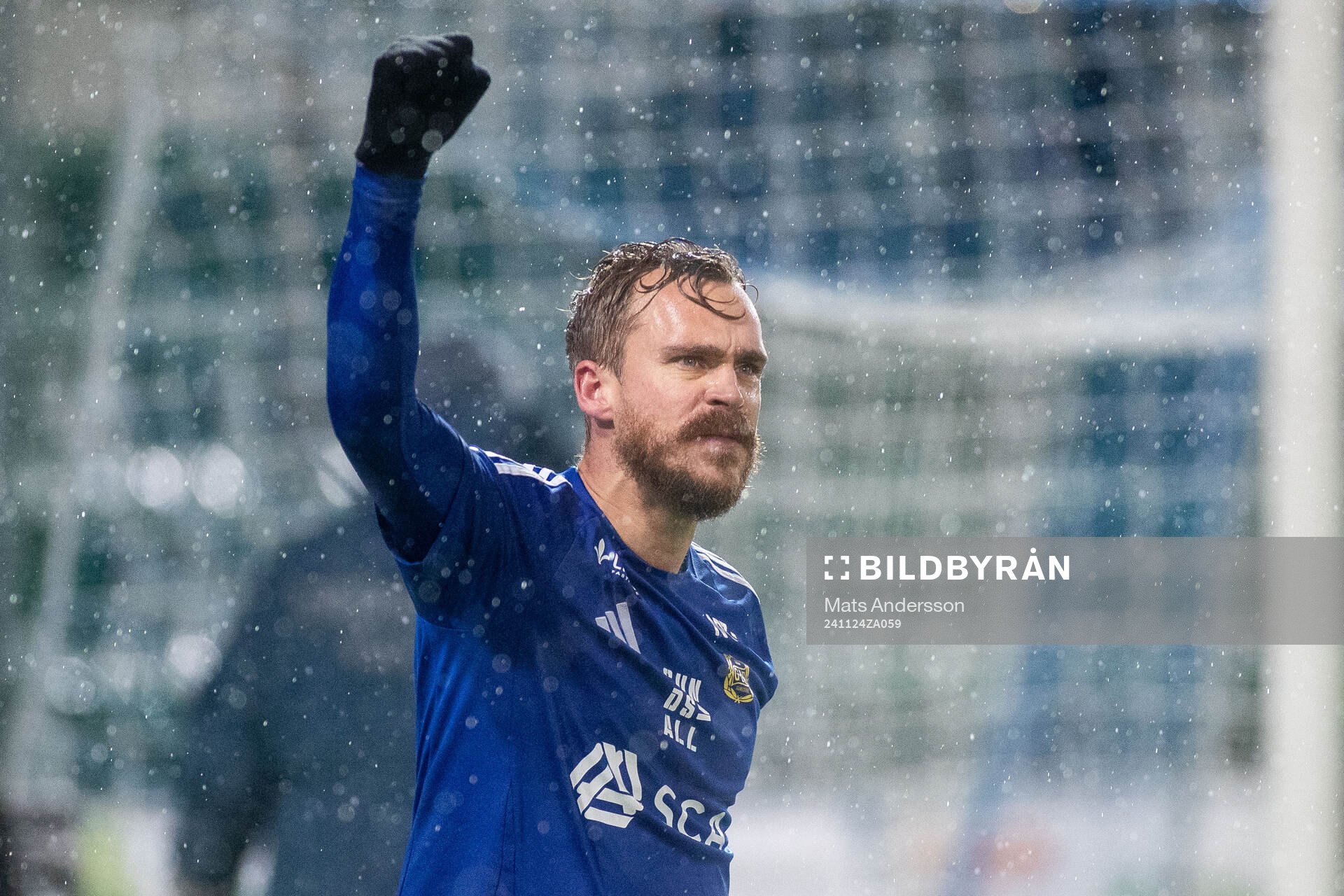GIF Sundsvalls Pontus Engblom jublar