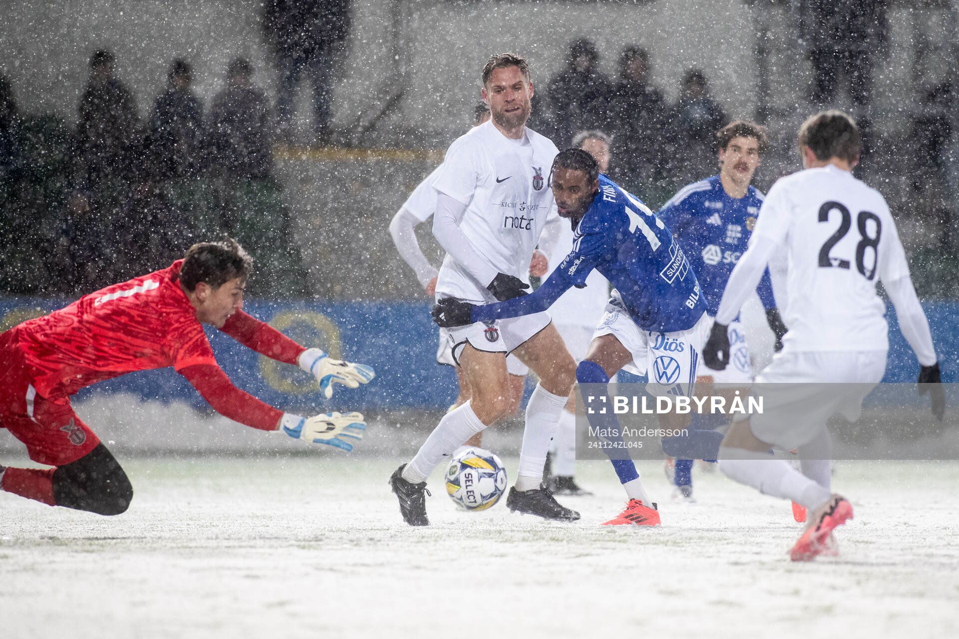 FC Stockholms David Fällman och GIF Sundsvalls Yaqub Finey