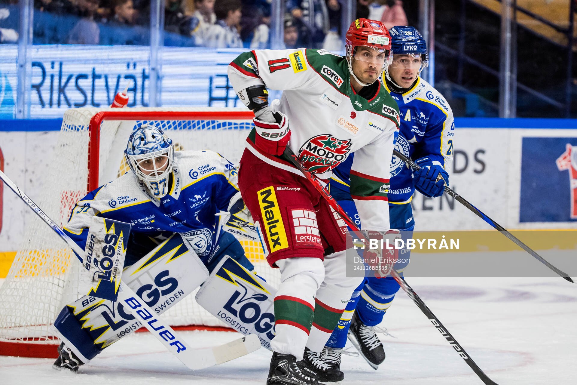 Leksands målvakt Jakob Hellsten och Modos Alexander True