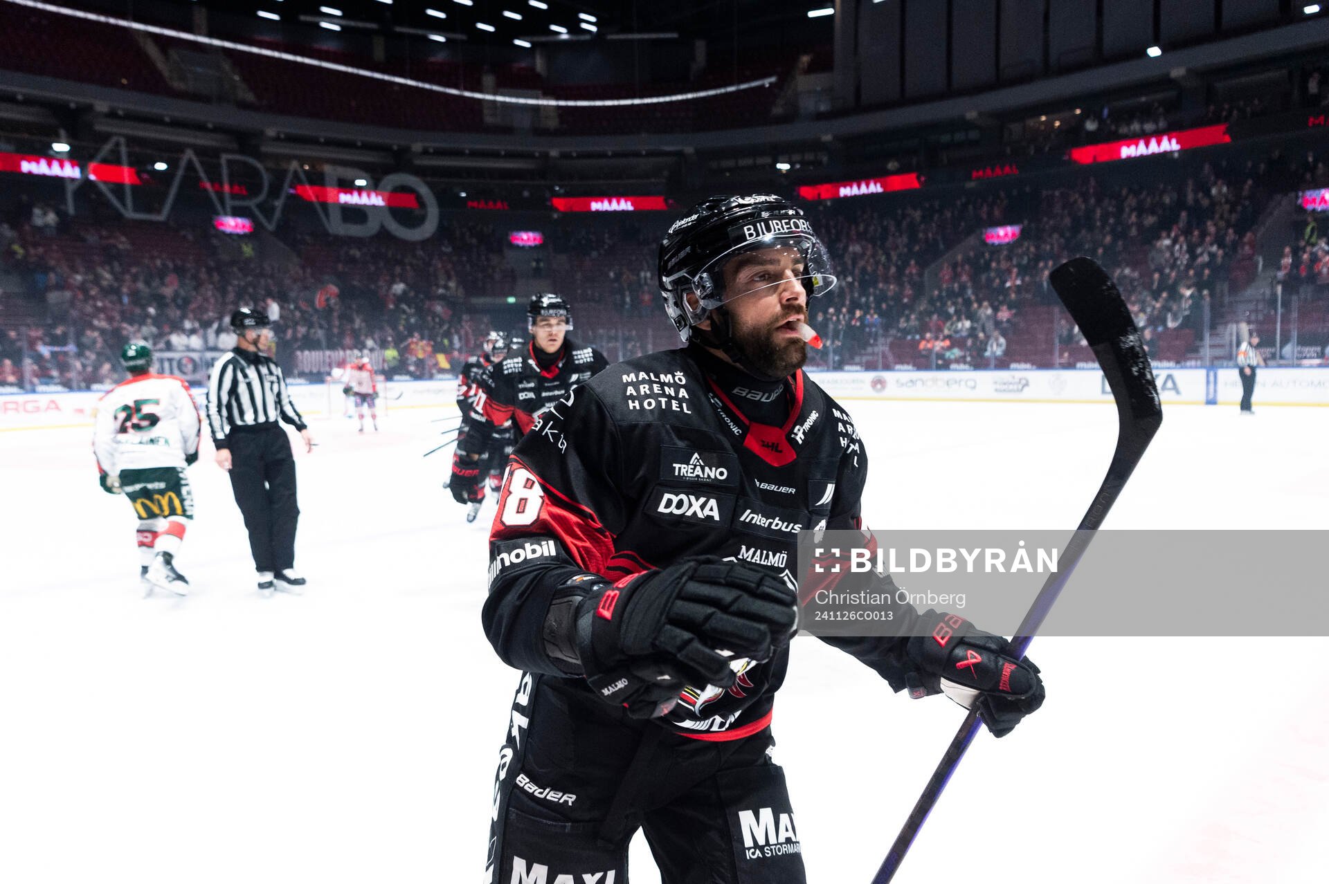 Malmö Redhawks Robin Hanzl jublar