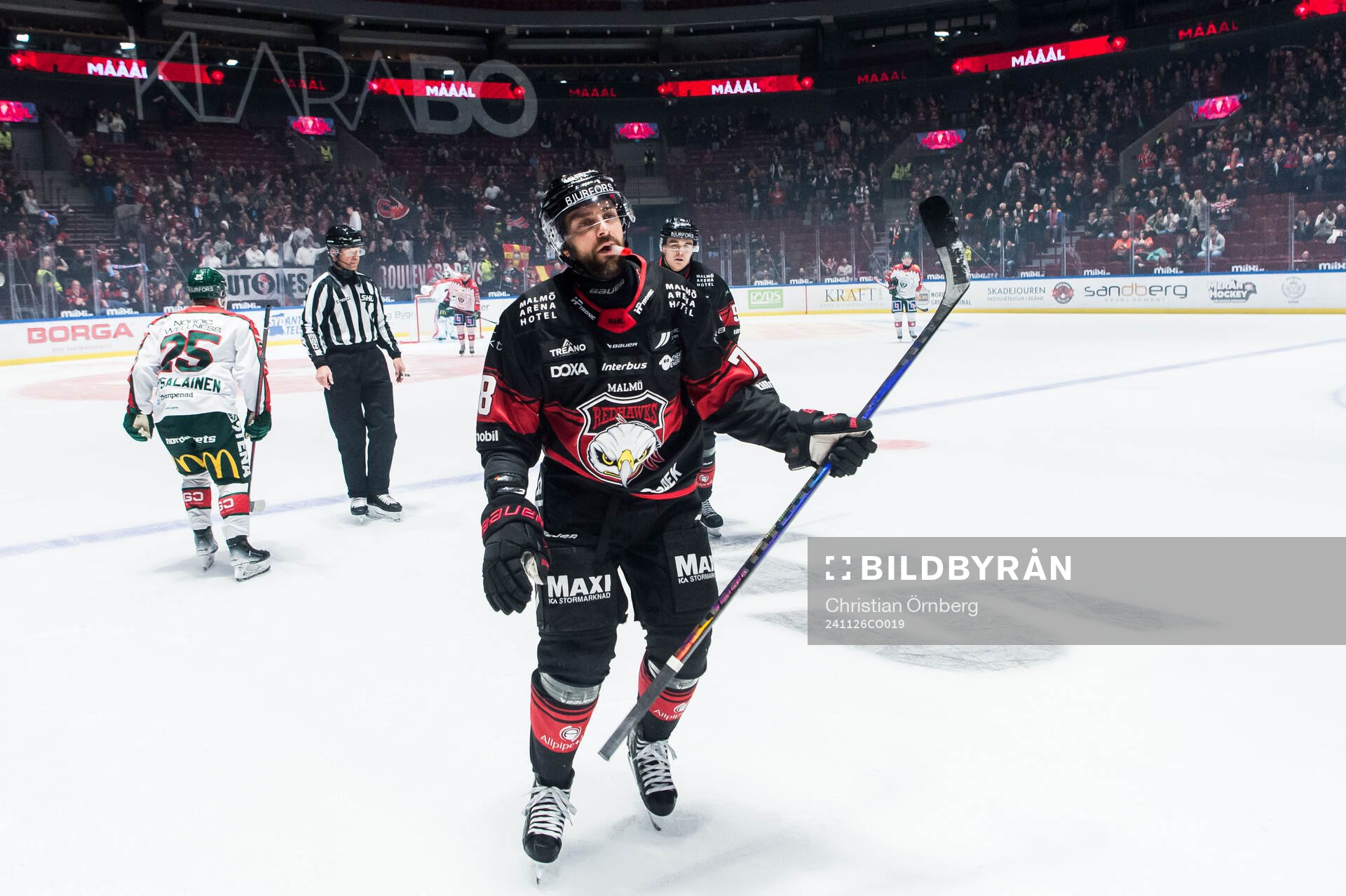 Malmö Redhawks Robin Hanzl jublar