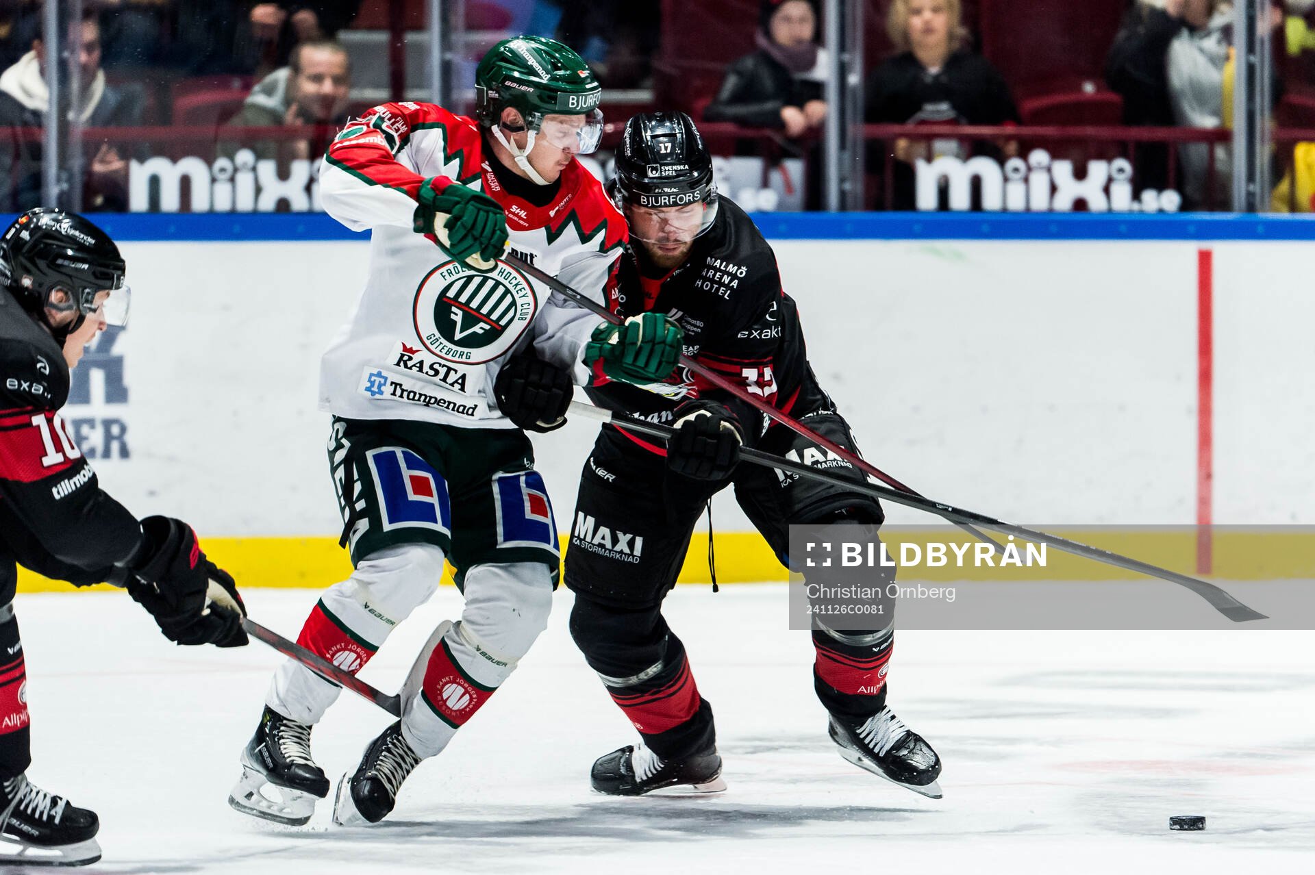 Frölundas Arttu Ruotsalainen och Isac Born
